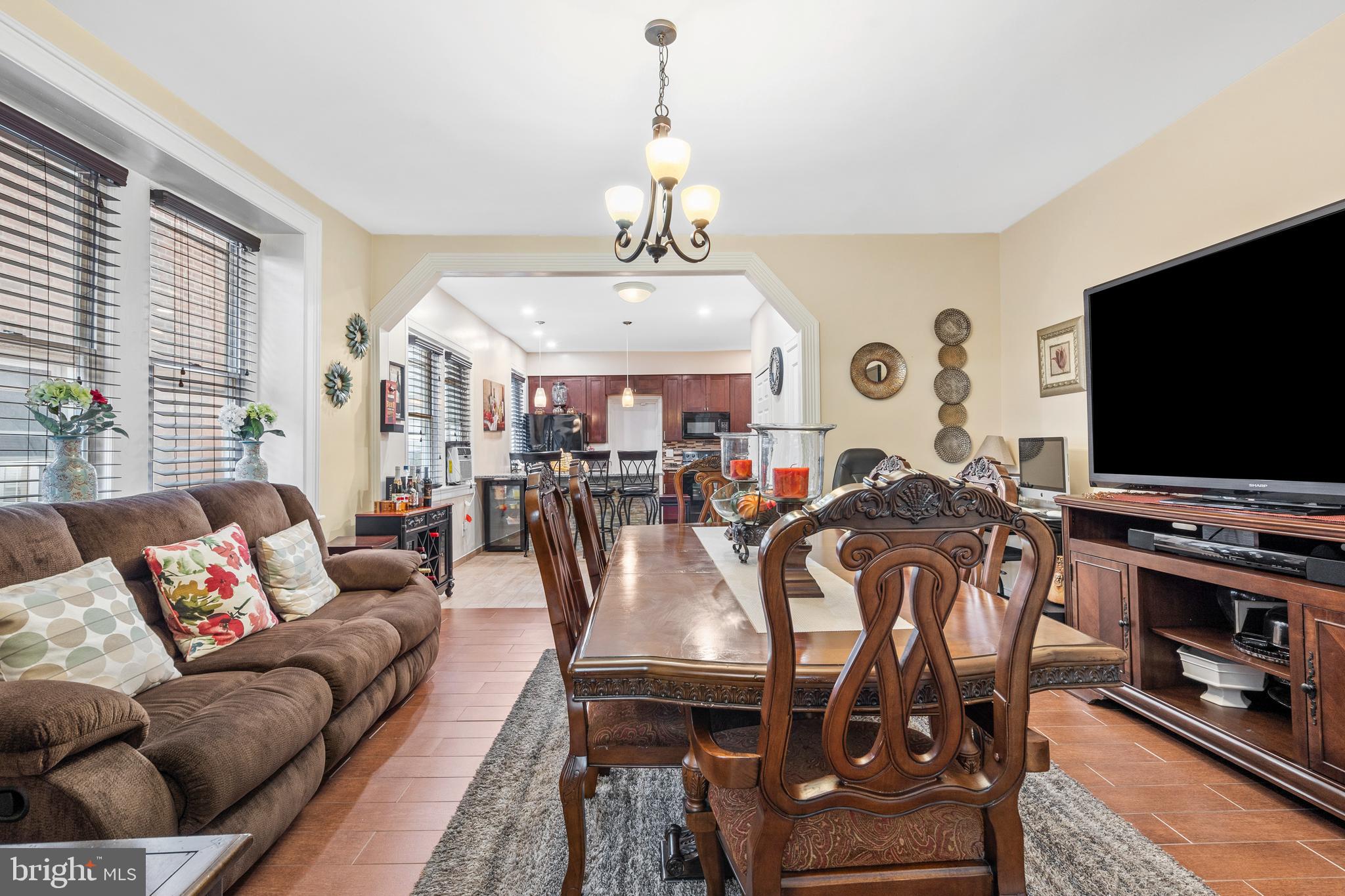 COBBS CREEK - Residential