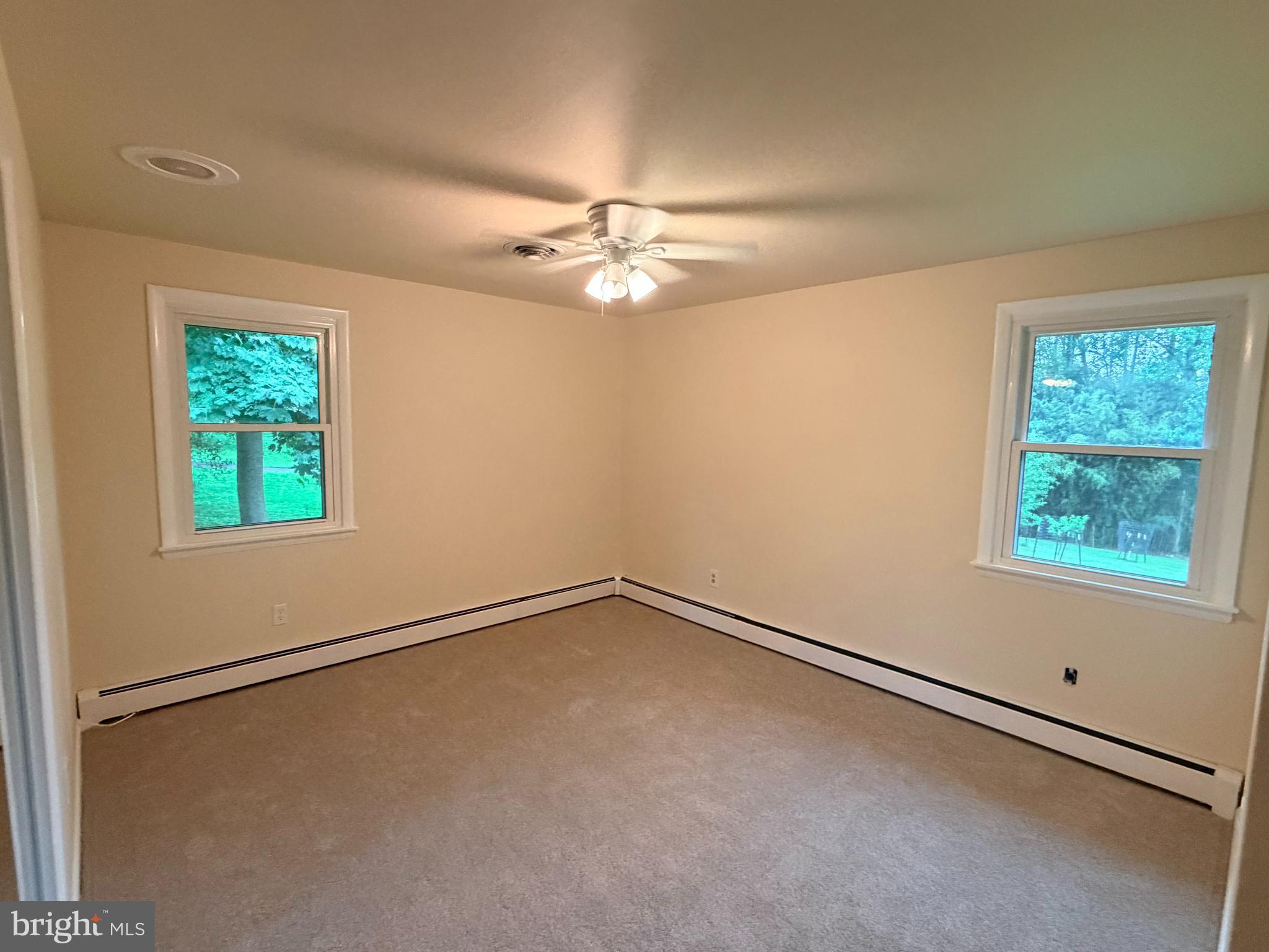 NOB HILL ESTATES - Residential