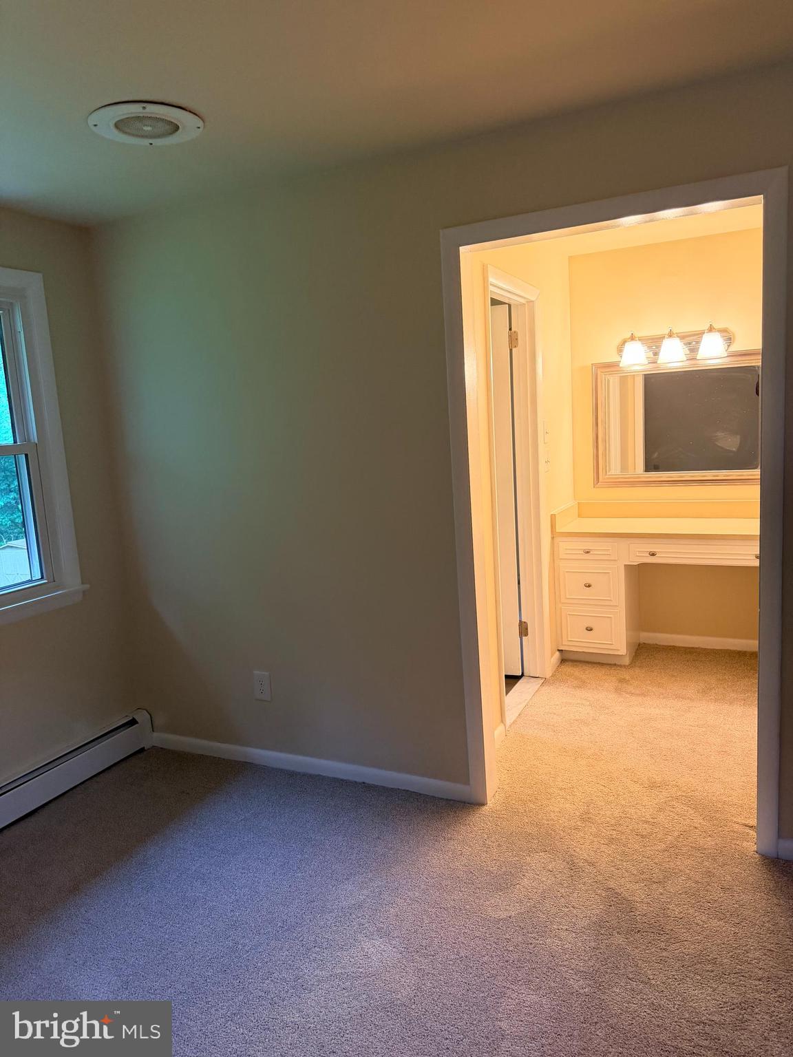 NOB HILL ESTATES - Residential