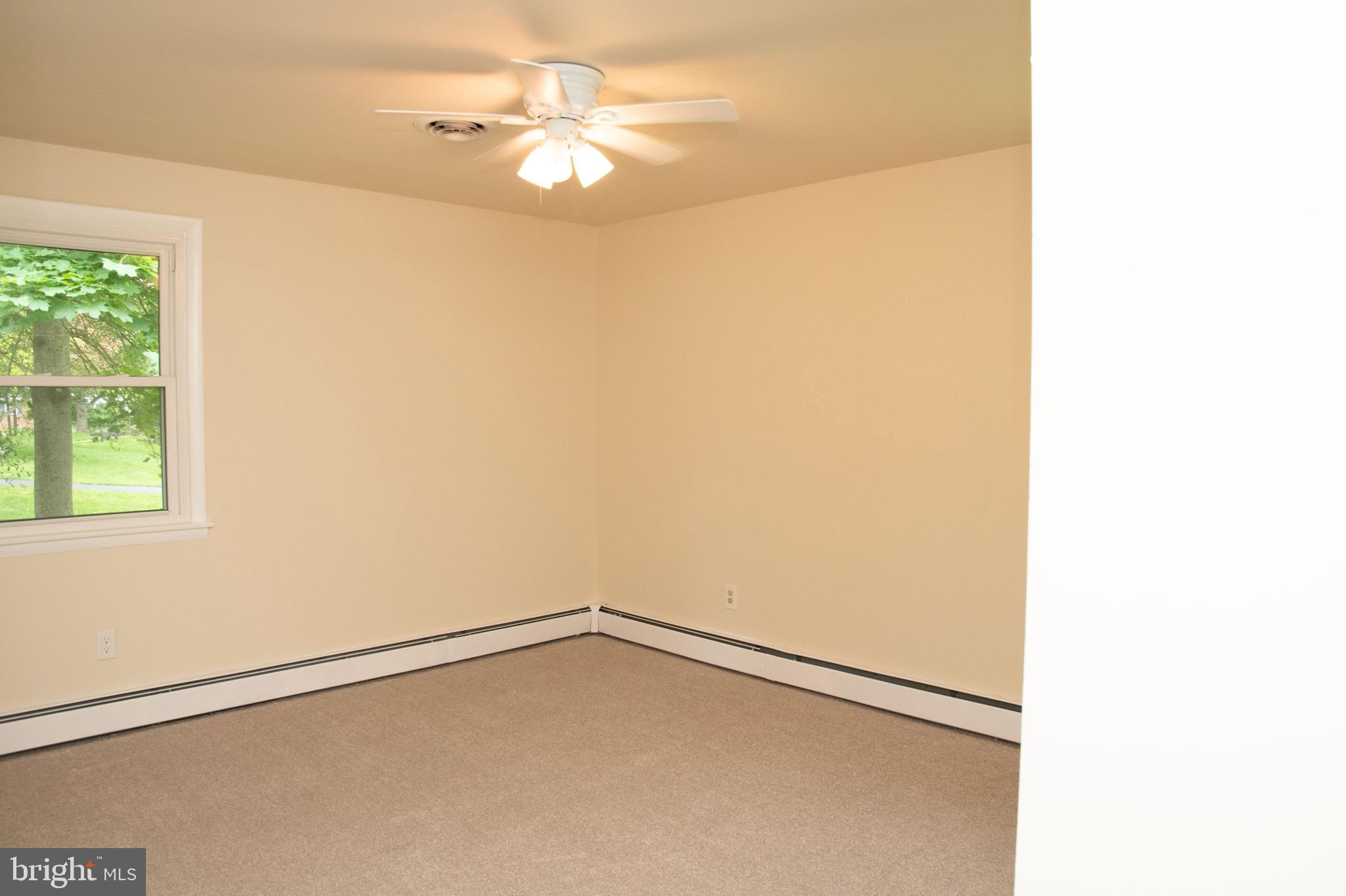 NOB HILL ESTATES - Residential