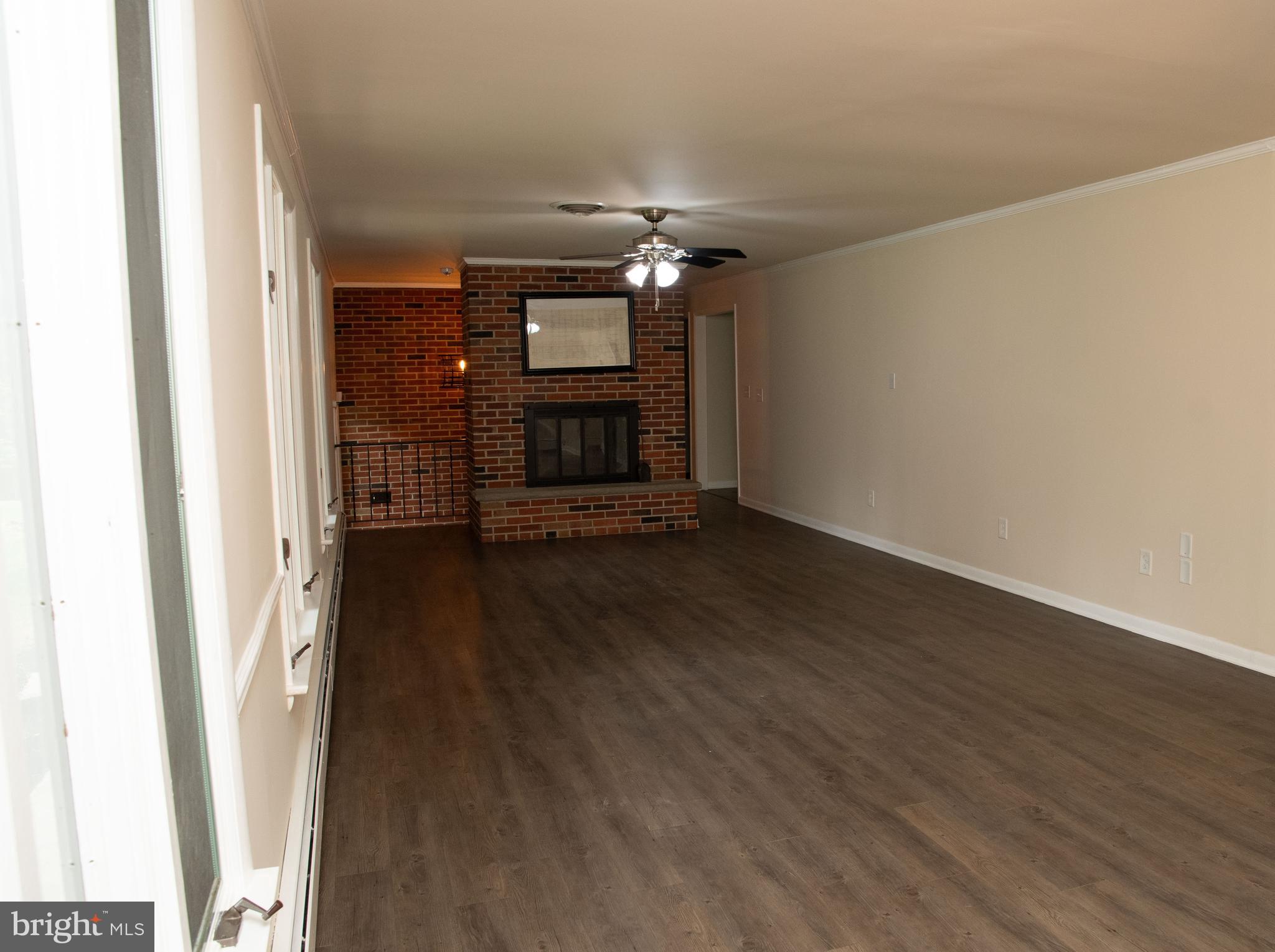 NOB HILL ESTATES - Residential