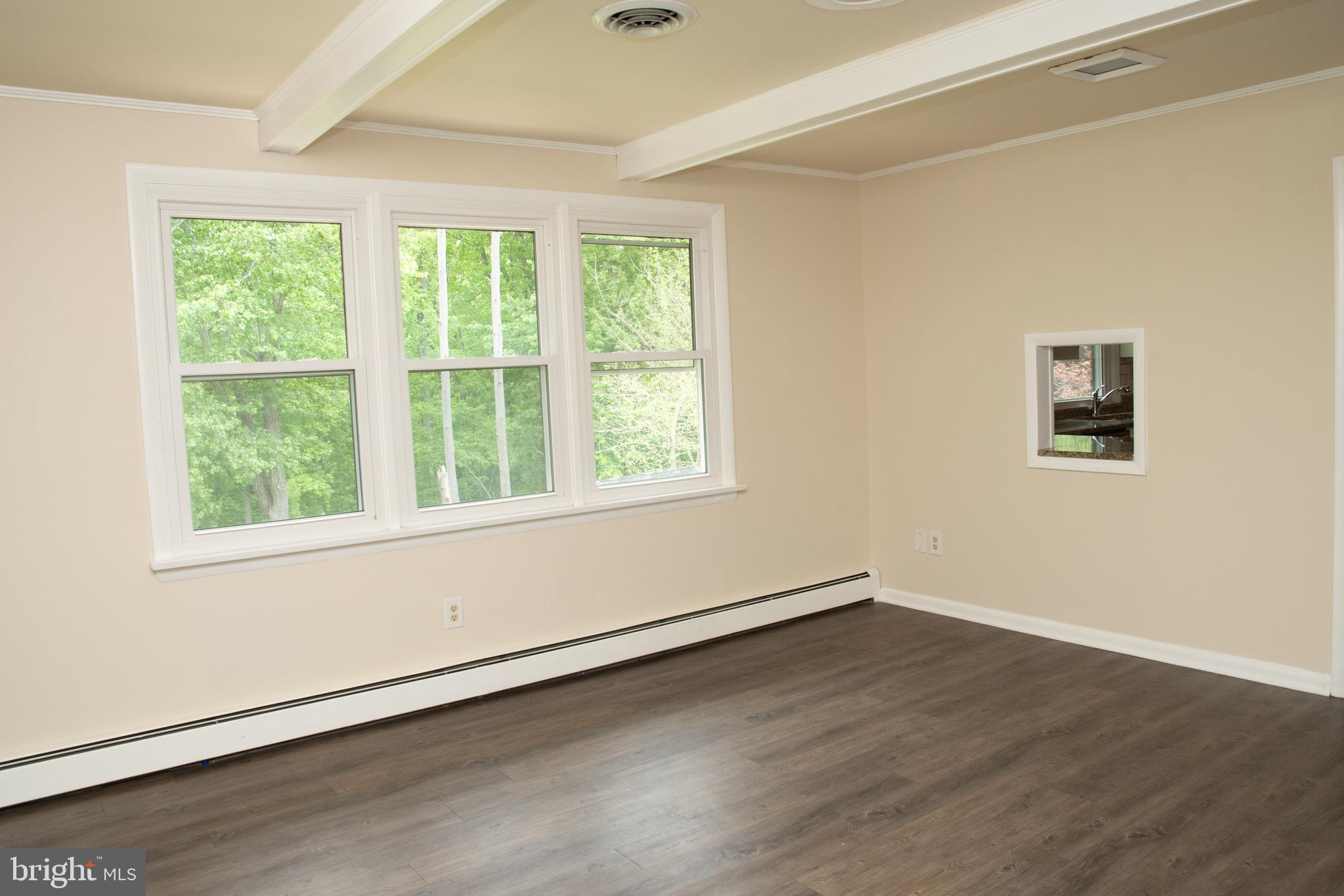 NOB HILL ESTATES - Residential