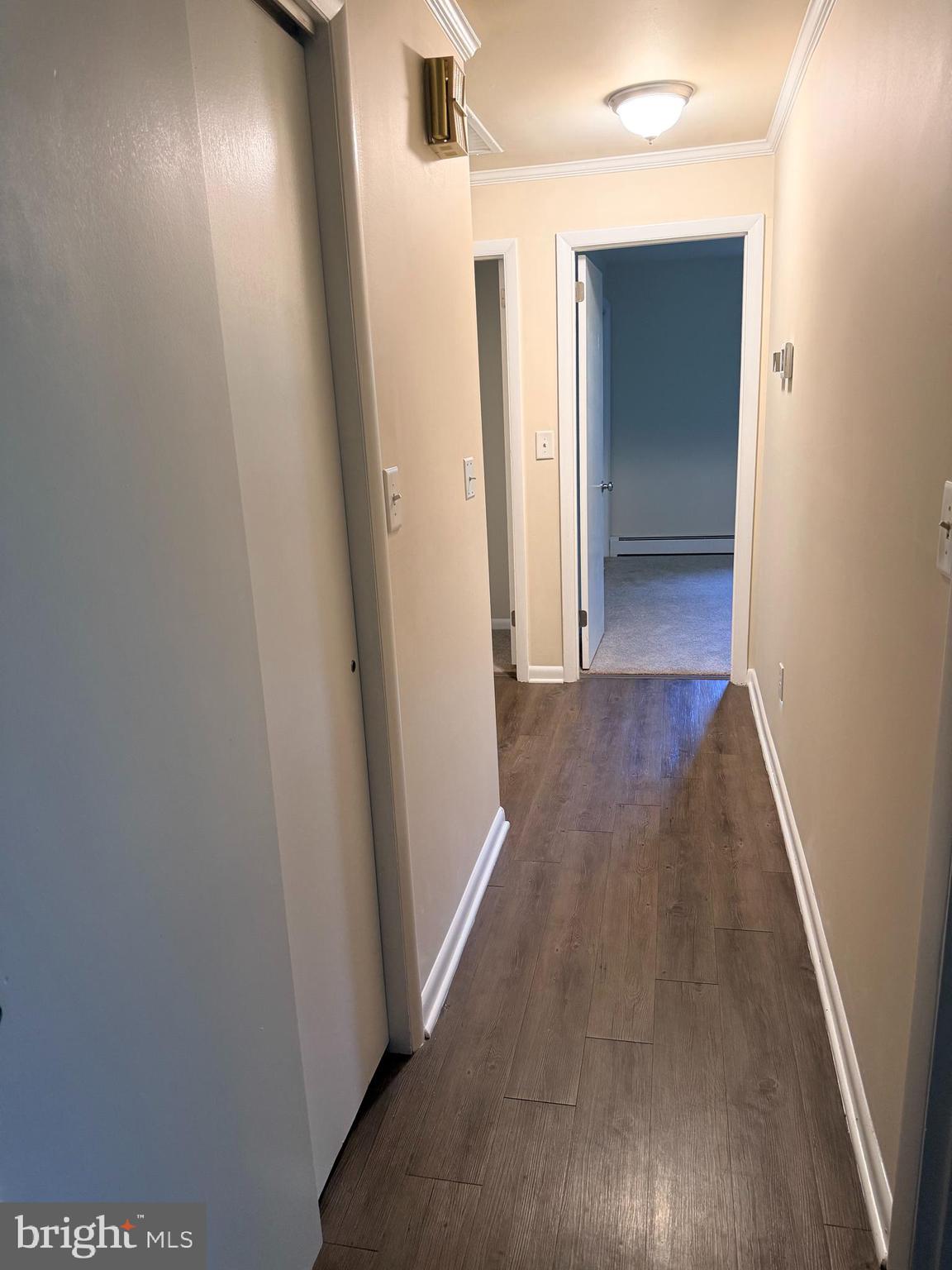 NOB HILL ESTATES - Residential