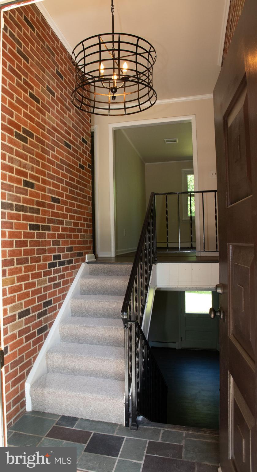 NOB HILL ESTATES - Residential