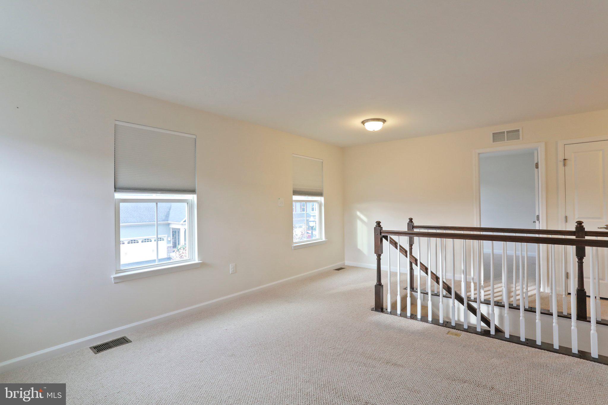 SYCAMORE RUN - Residential