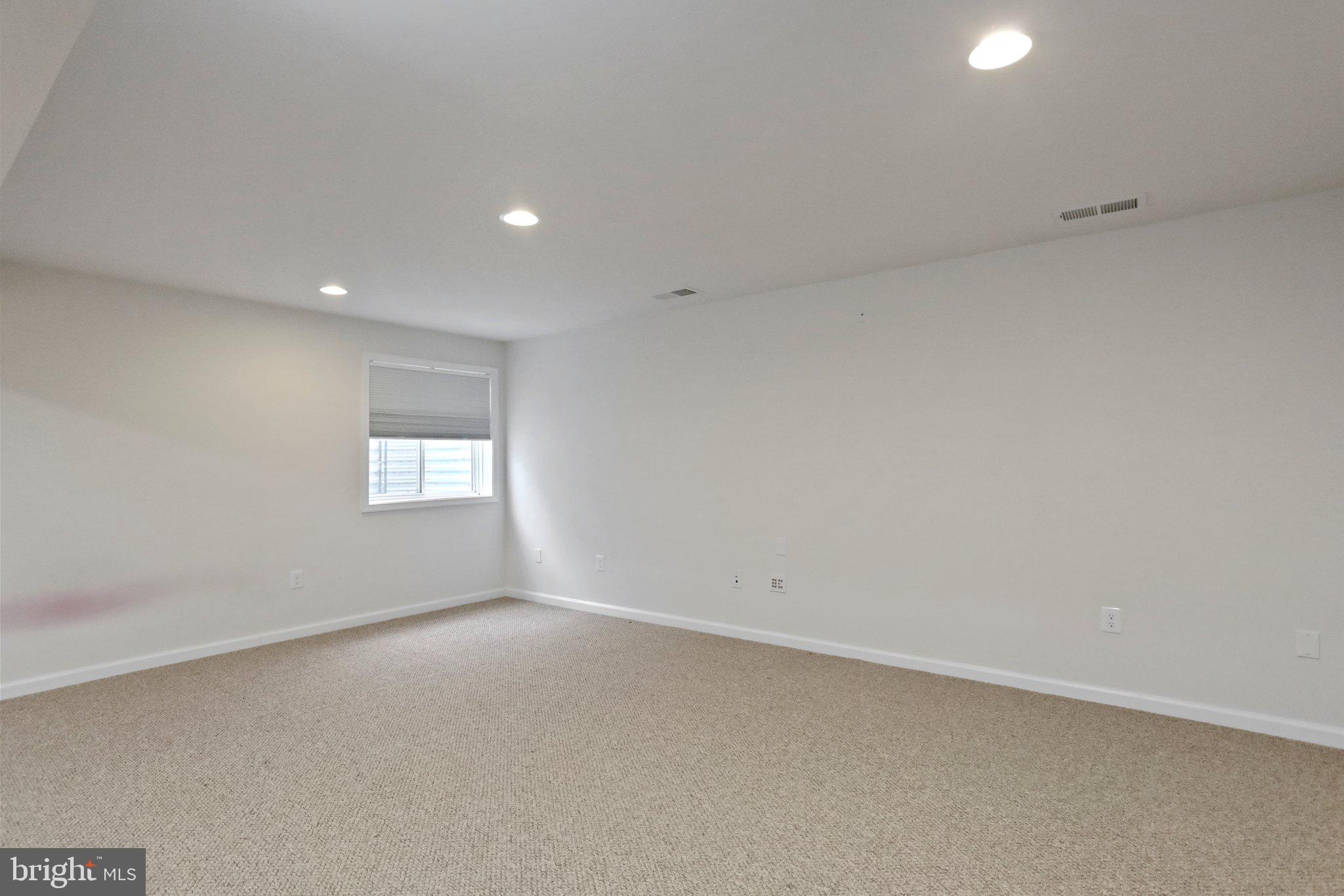 SYCAMORE RUN - Residential