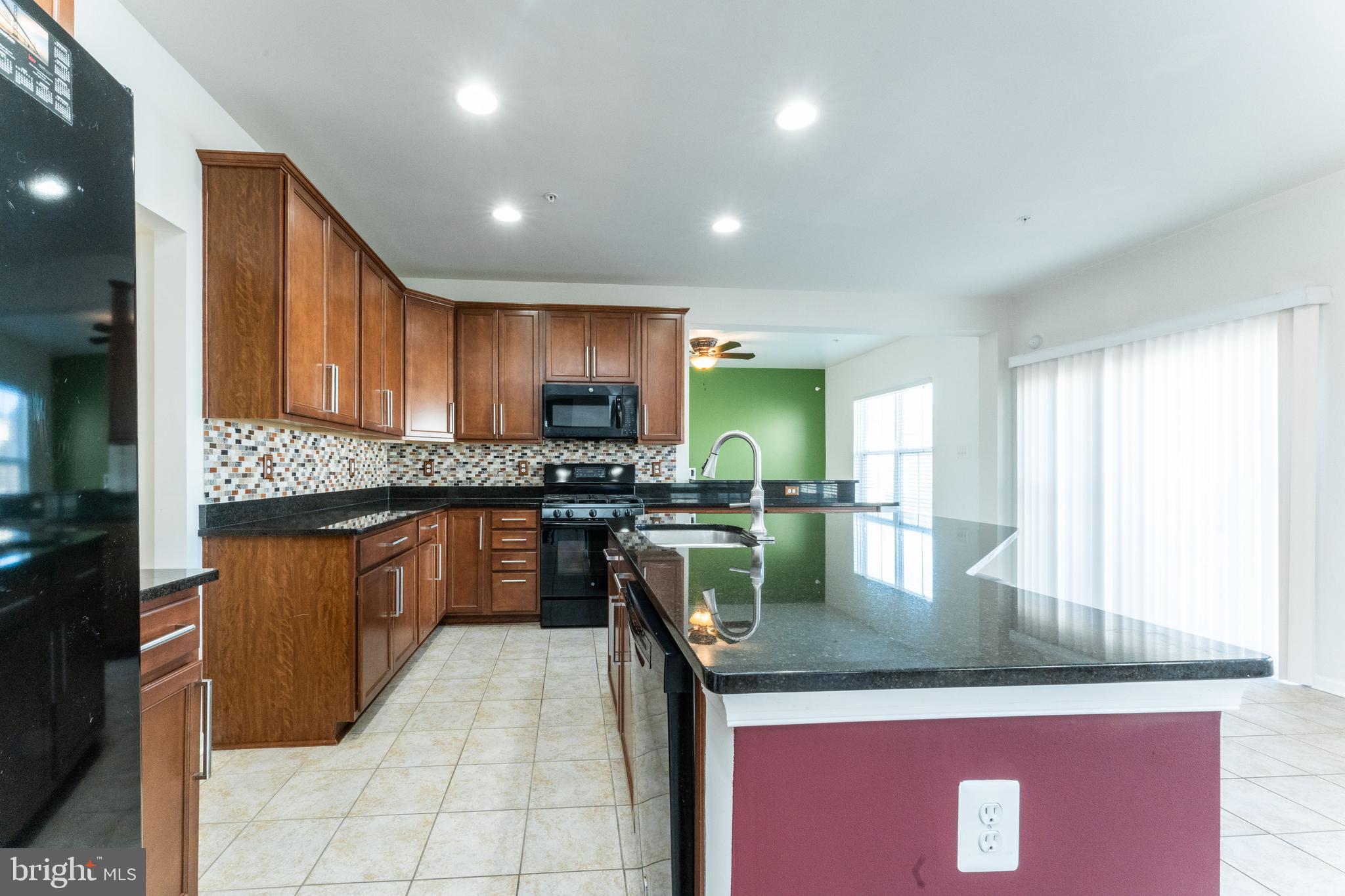 PARKSIDE AT WESTPHALIA - Residential