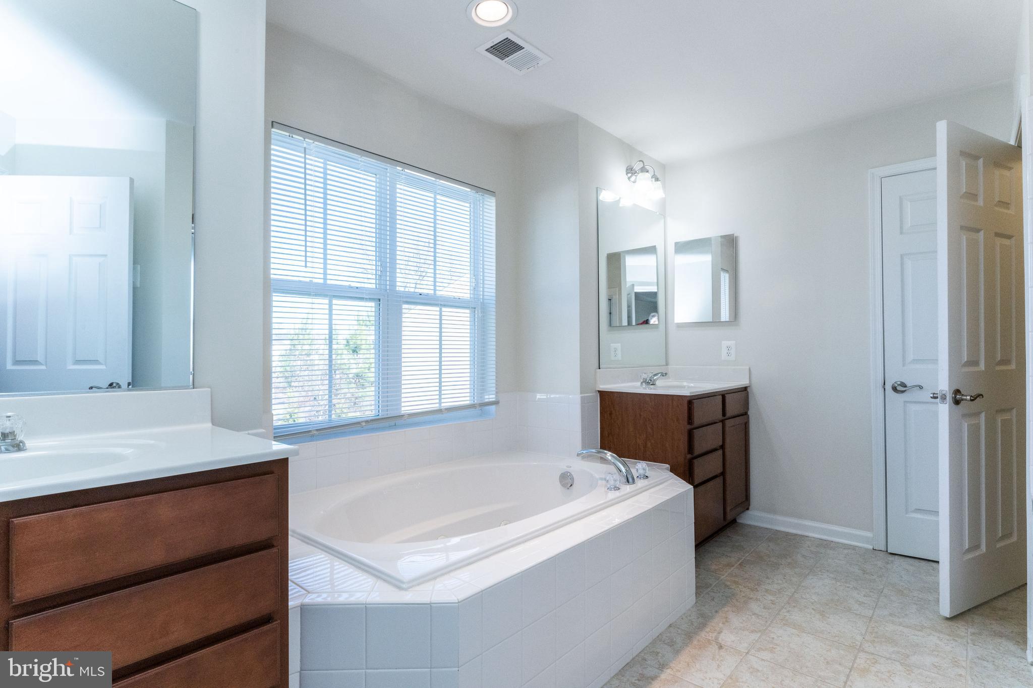 PARKSIDE AT WESTPHALIA - Residential