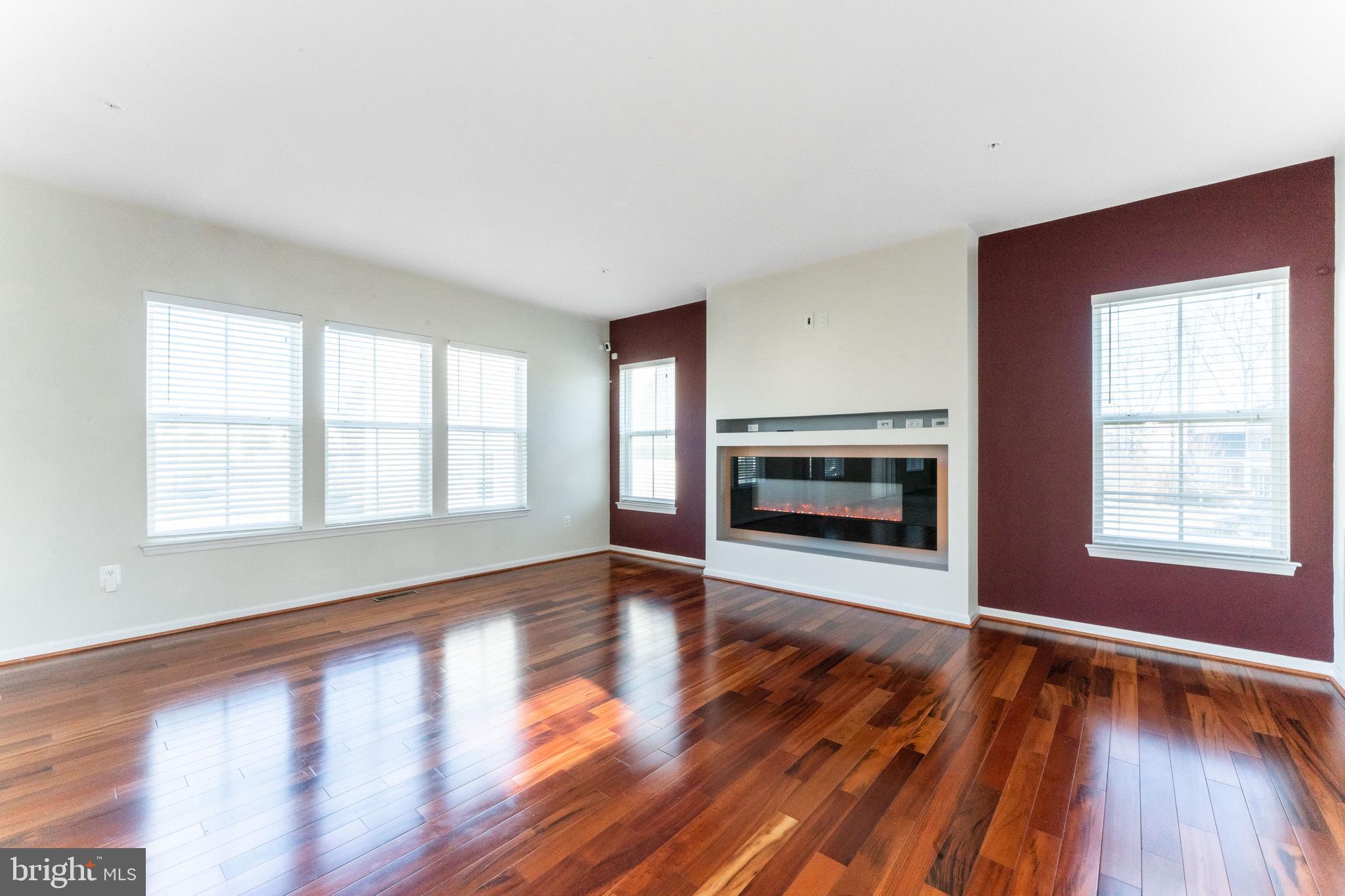 PARKSIDE AT WESTPHALIA - Residential