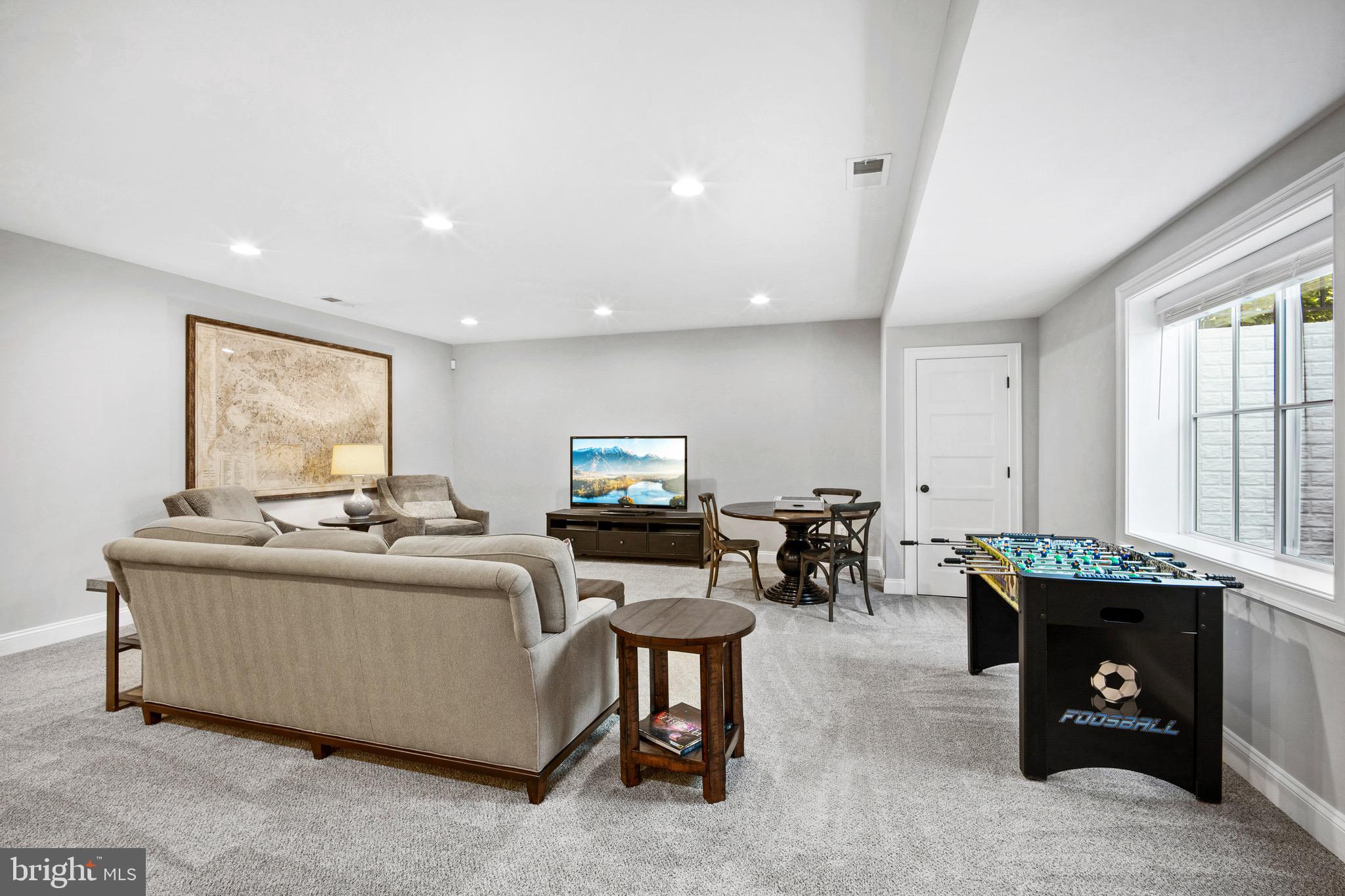 FALLS PARK - Residential