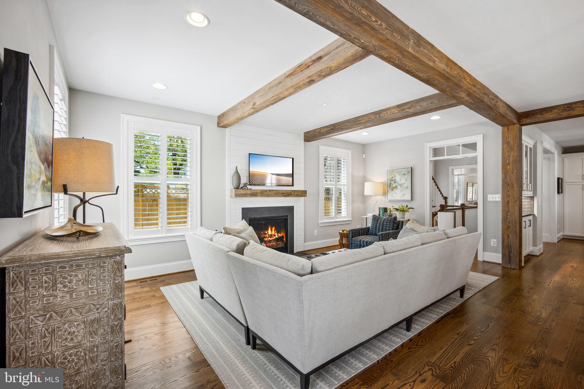 FALLS PARK - Residential