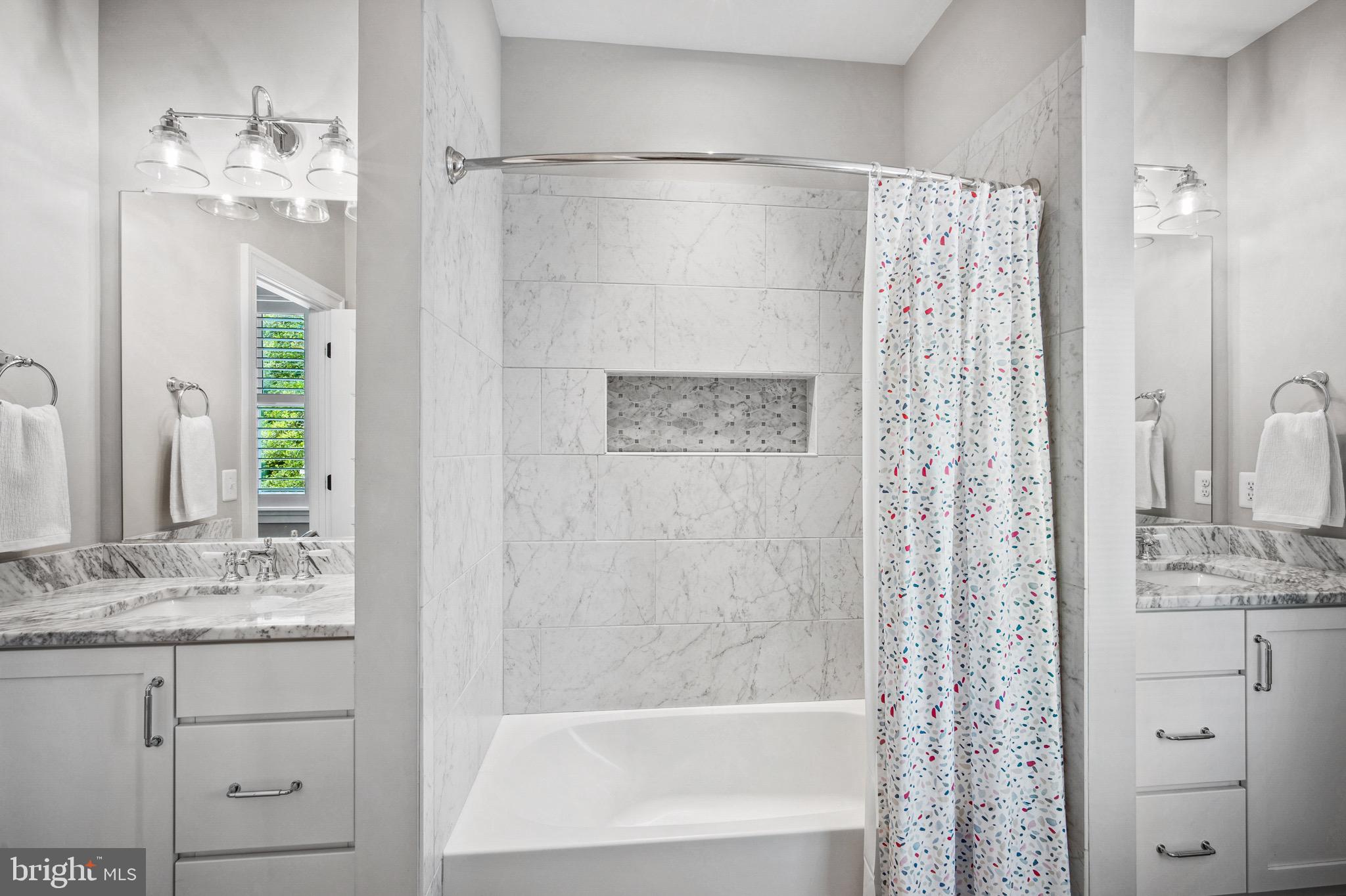 FALLS PARK - Residential