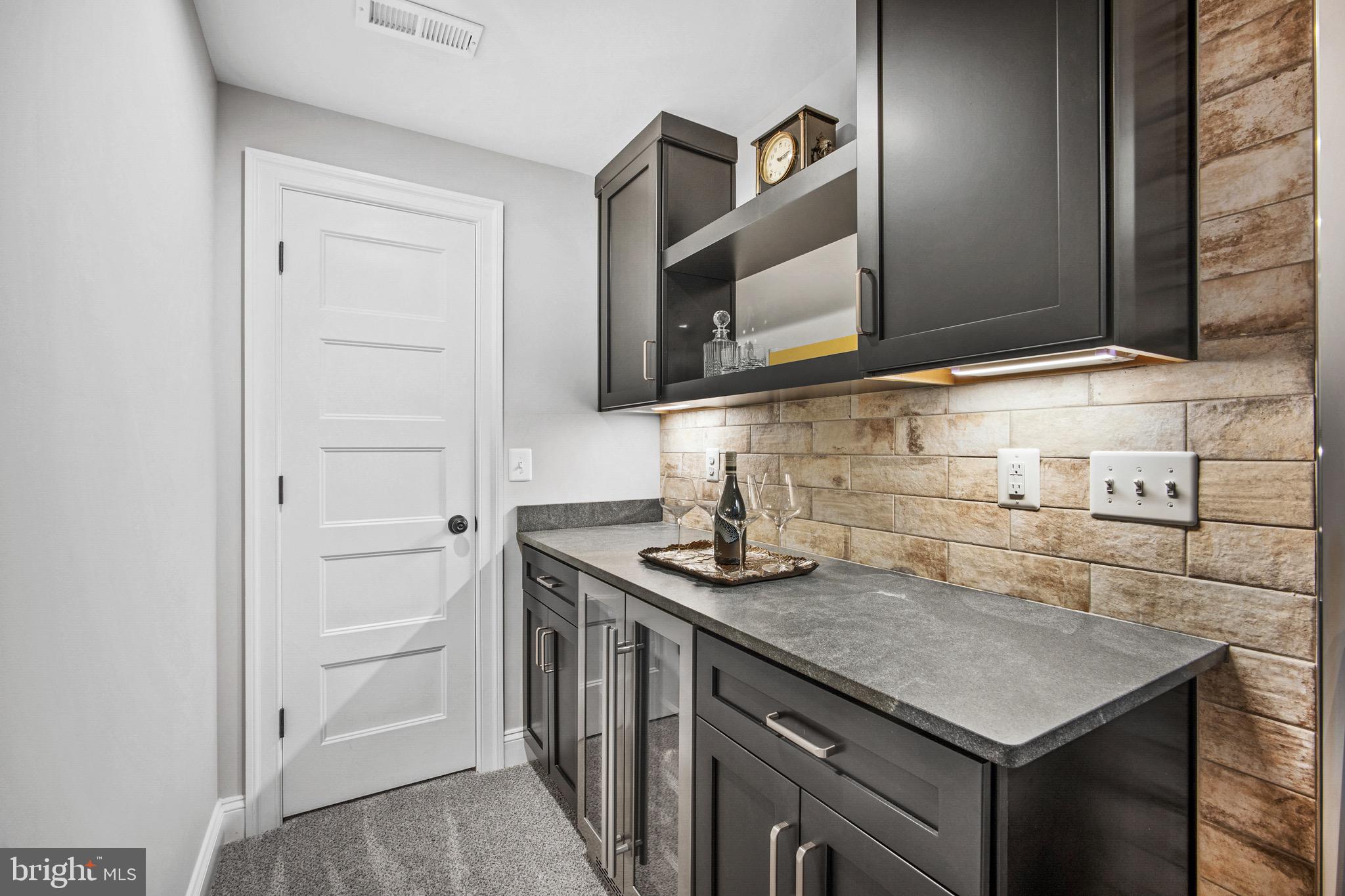 FALLS PARK - Residential