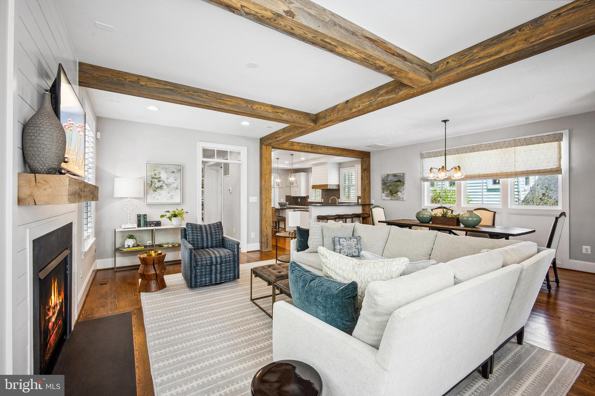 FALLS PARK - Residential