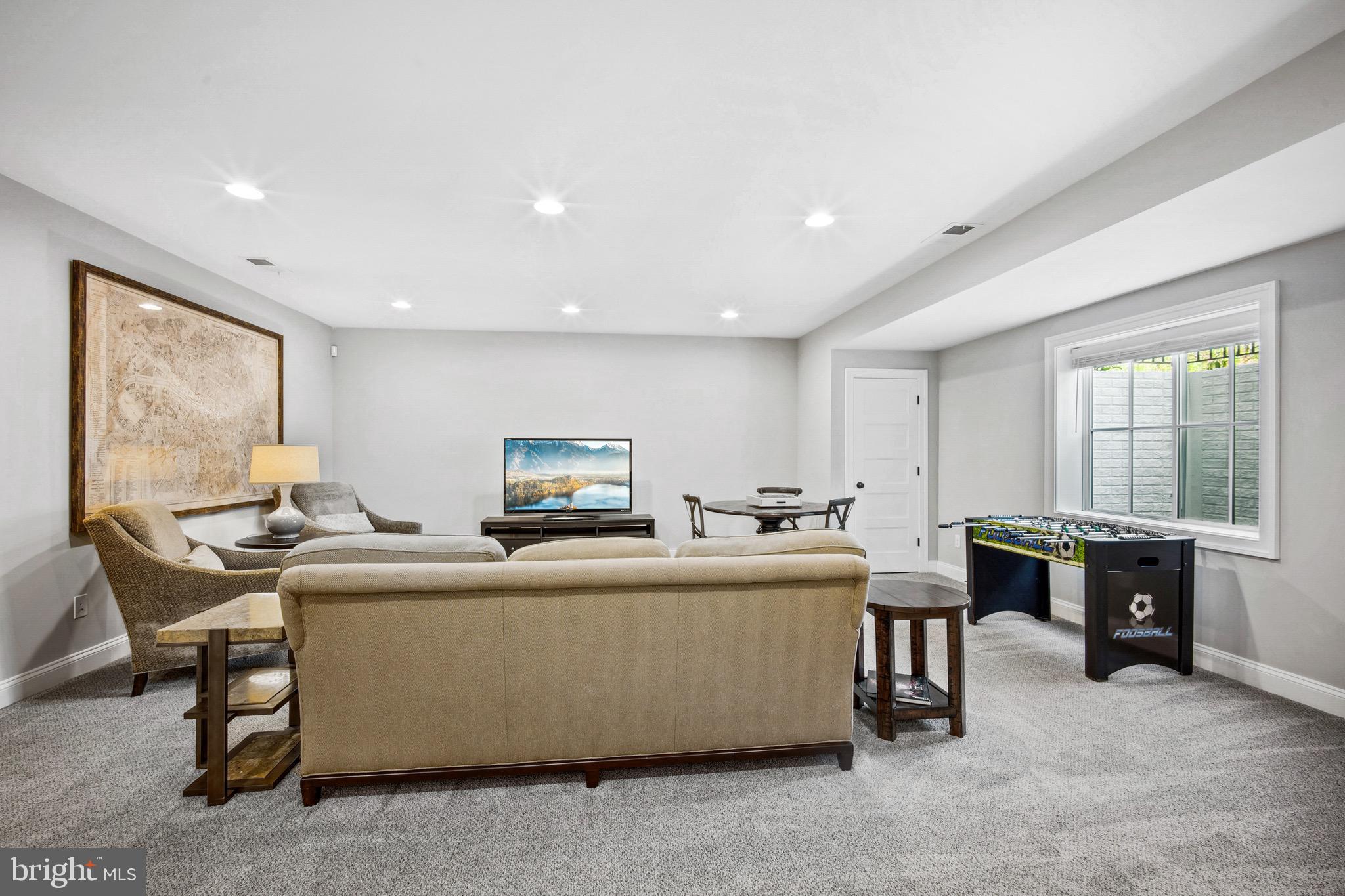 FALLS PARK - Residential