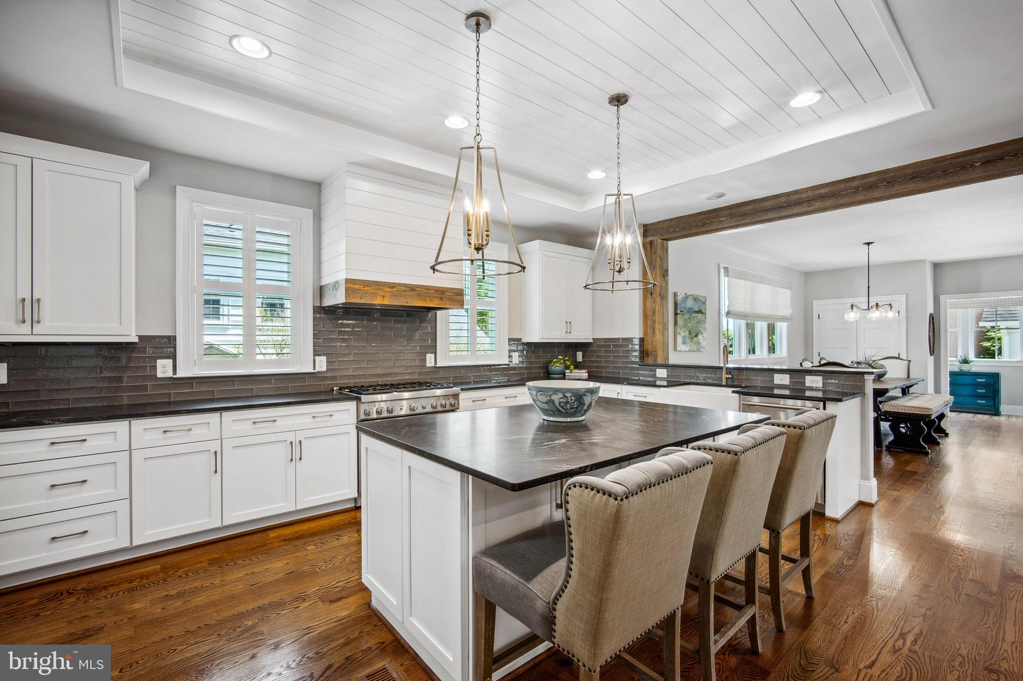 FALLS PARK - Residential