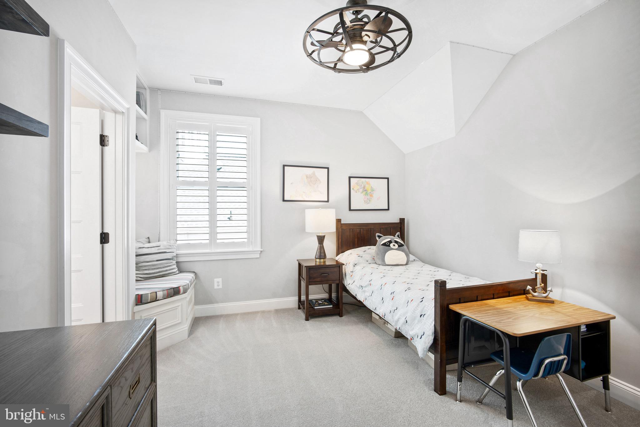 FALLS PARK - Residential