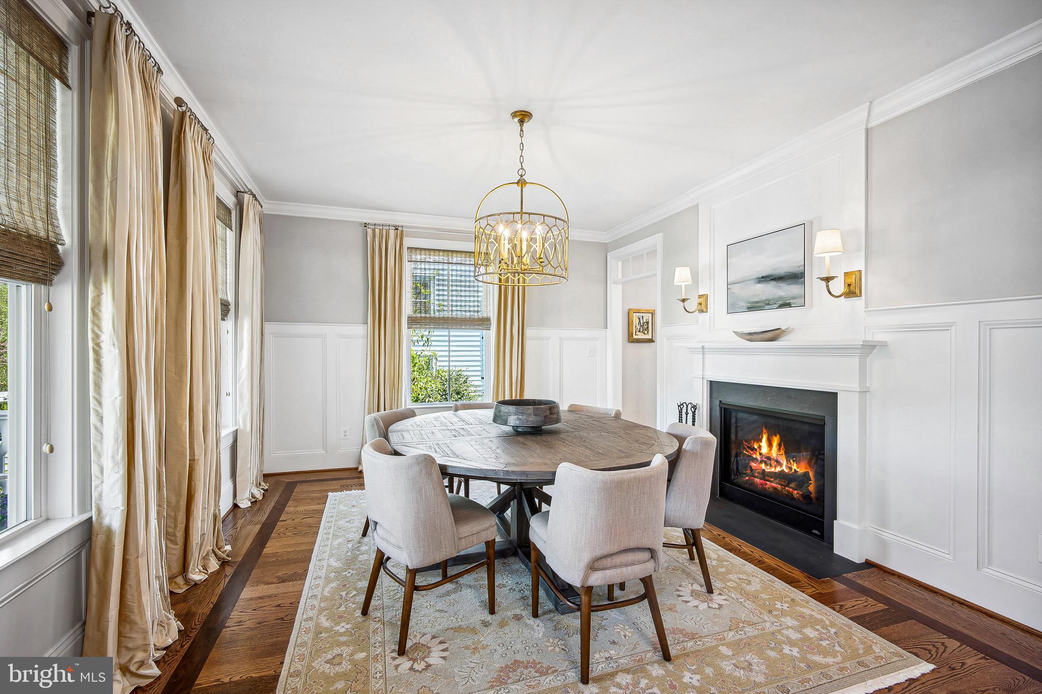 FALLS PARK - Residential