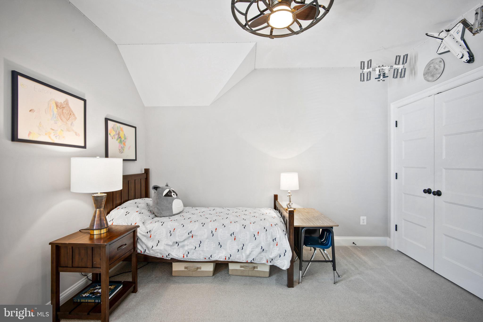 FALLS PARK - Residential