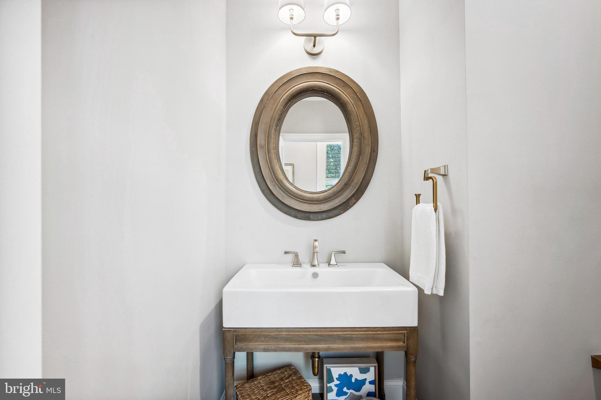 FALLS PARK - Residential