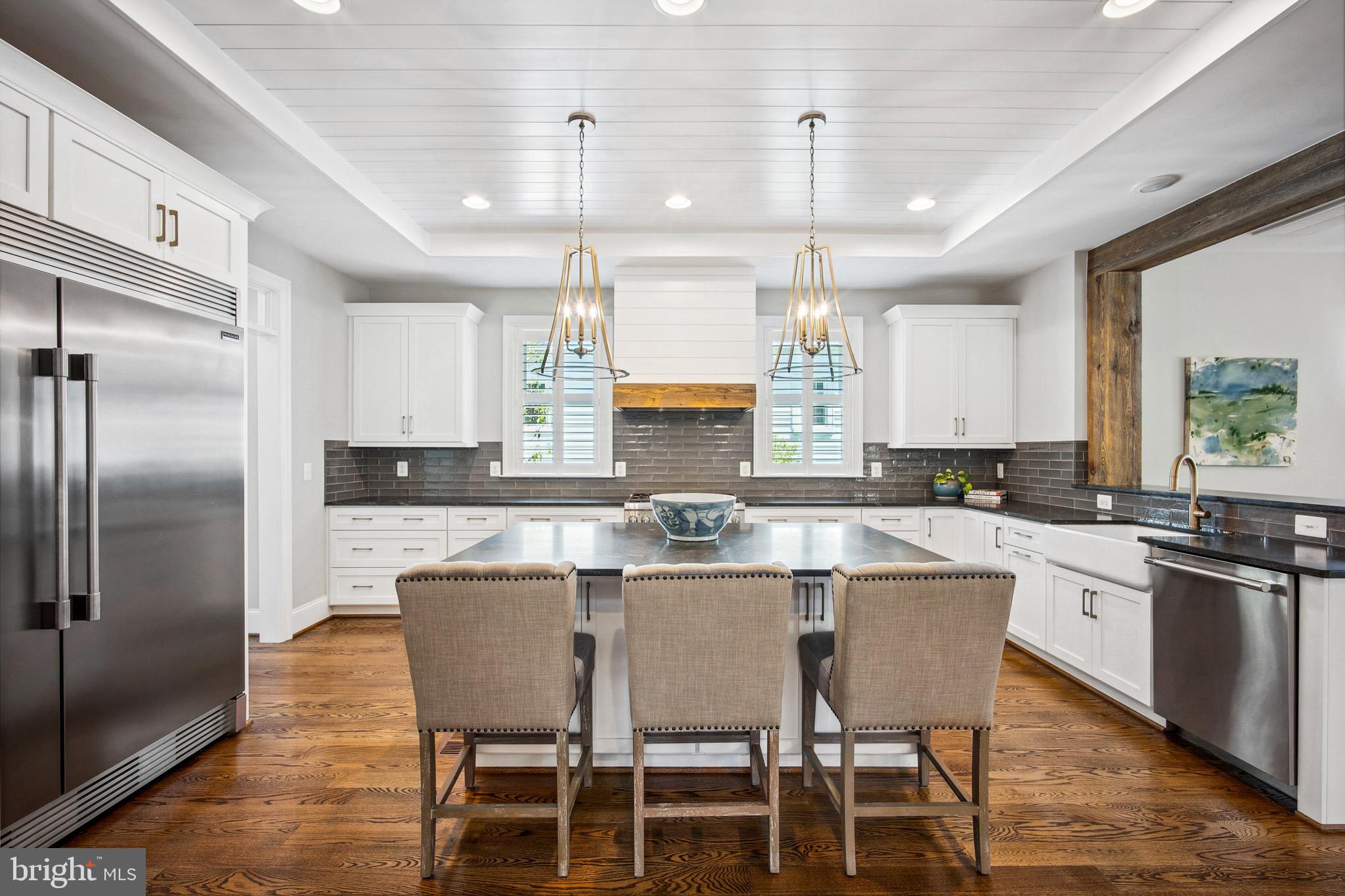 FALLS PARK - Residential