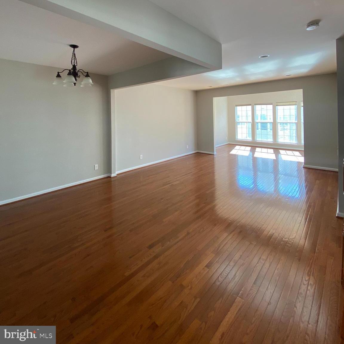 EAST GATE - Residential Lease