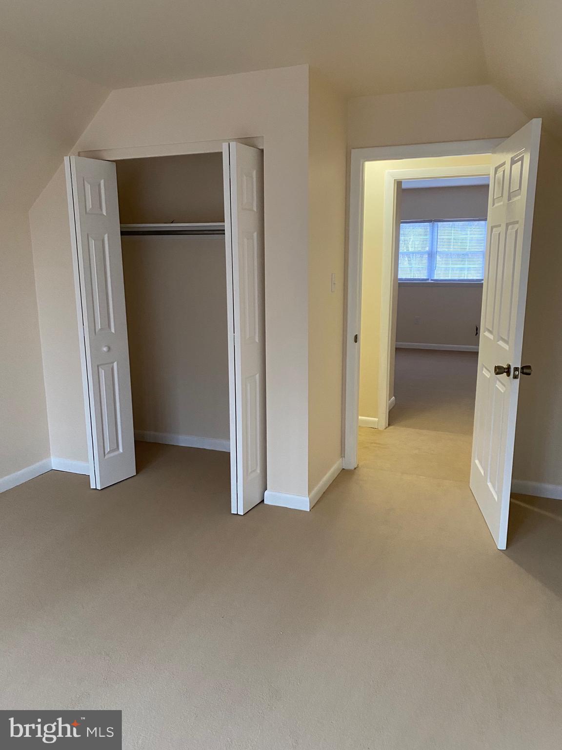 AUTUMNS EDGE - Residential