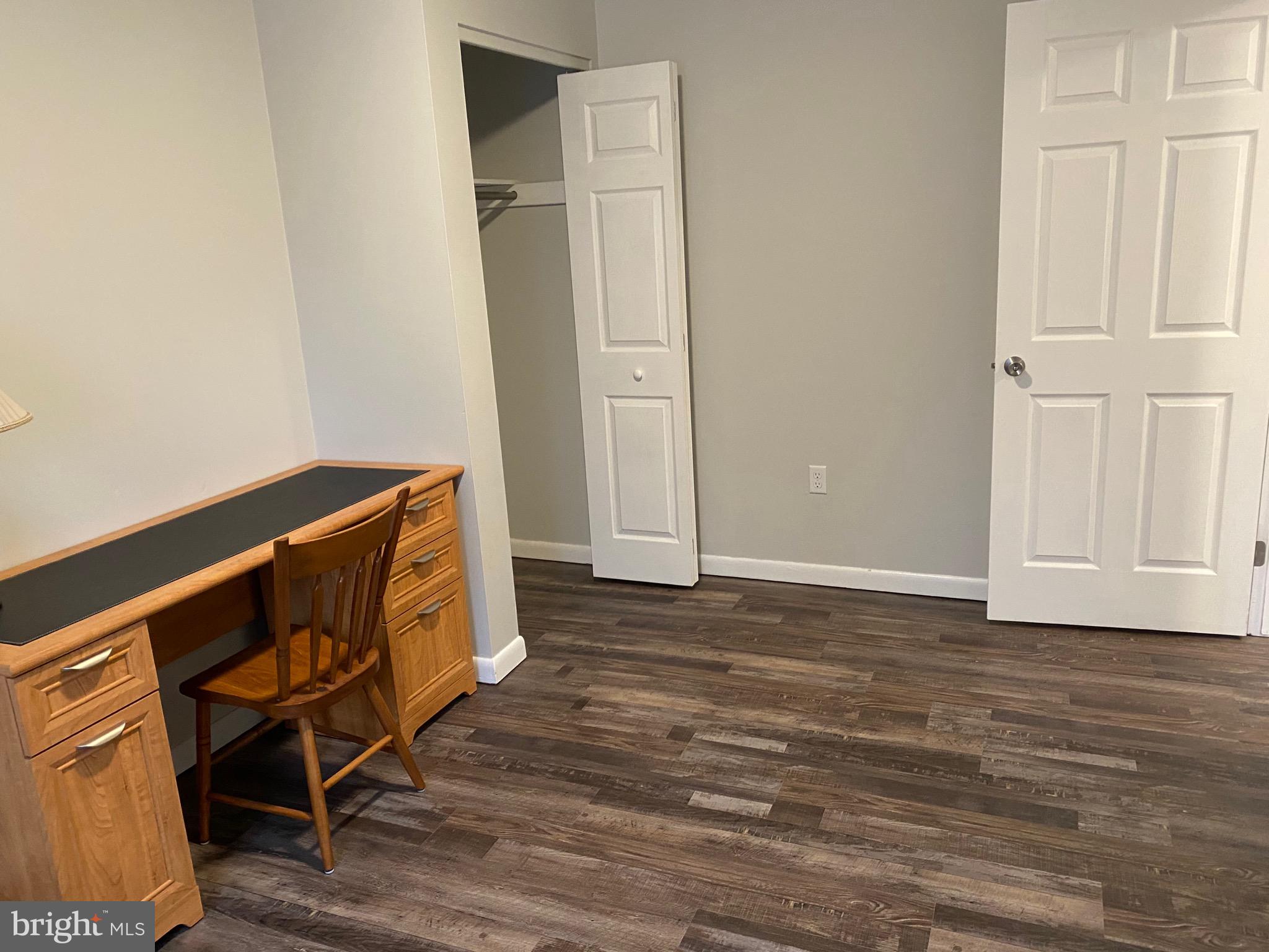 AUTUMNS EDGE - Residential