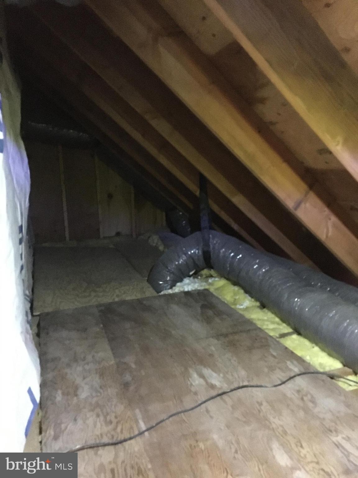 AUTUMNS EDGE - Residential