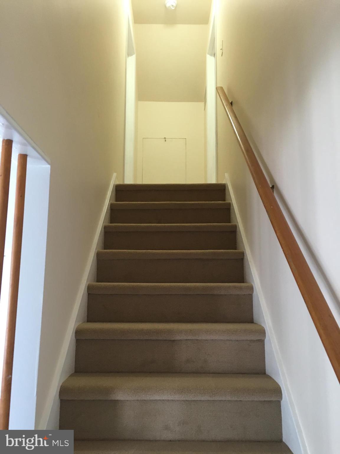 AUTUMNS EDGE - Residential