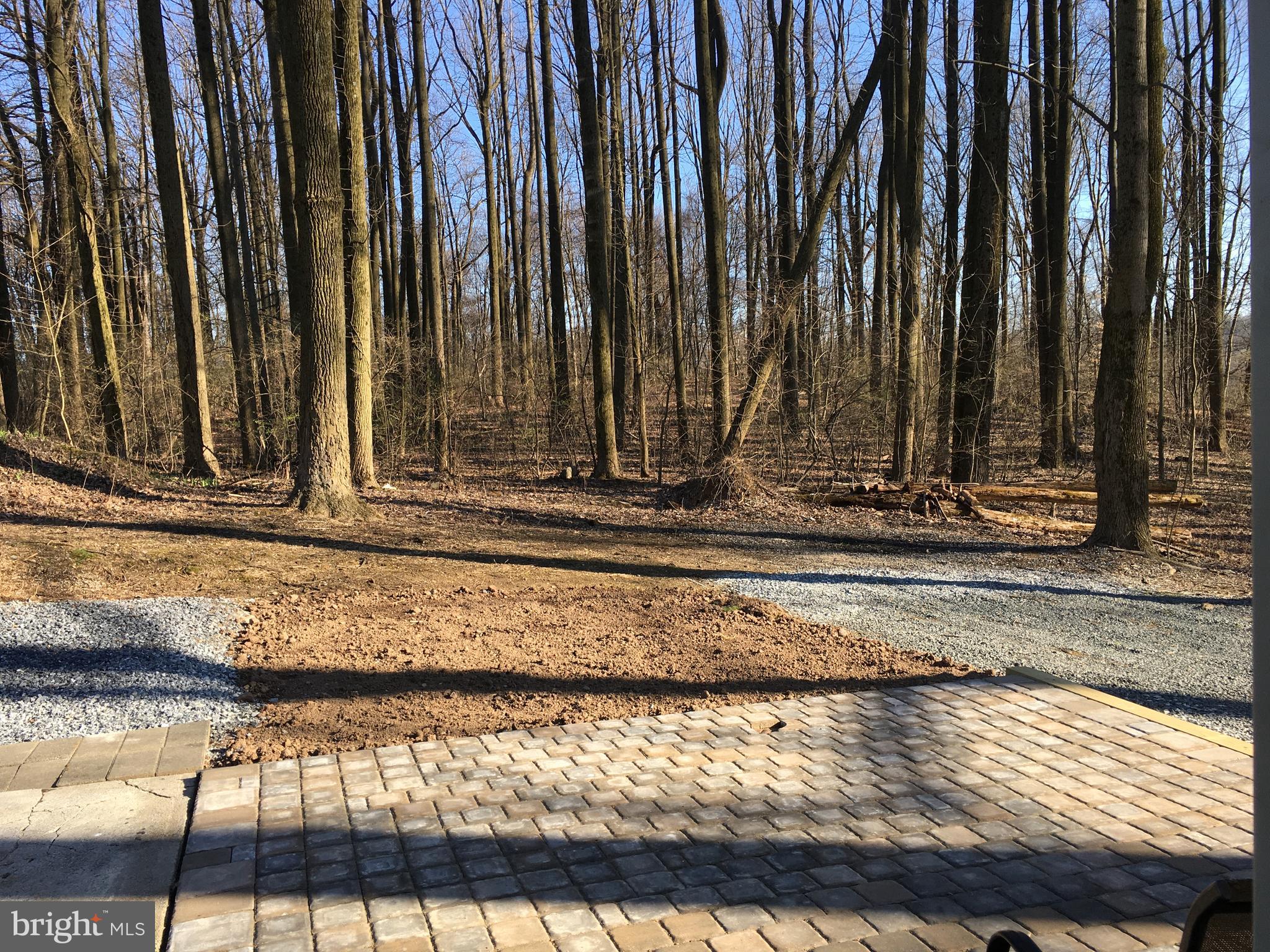 AUTUMNS EDGE - Residential