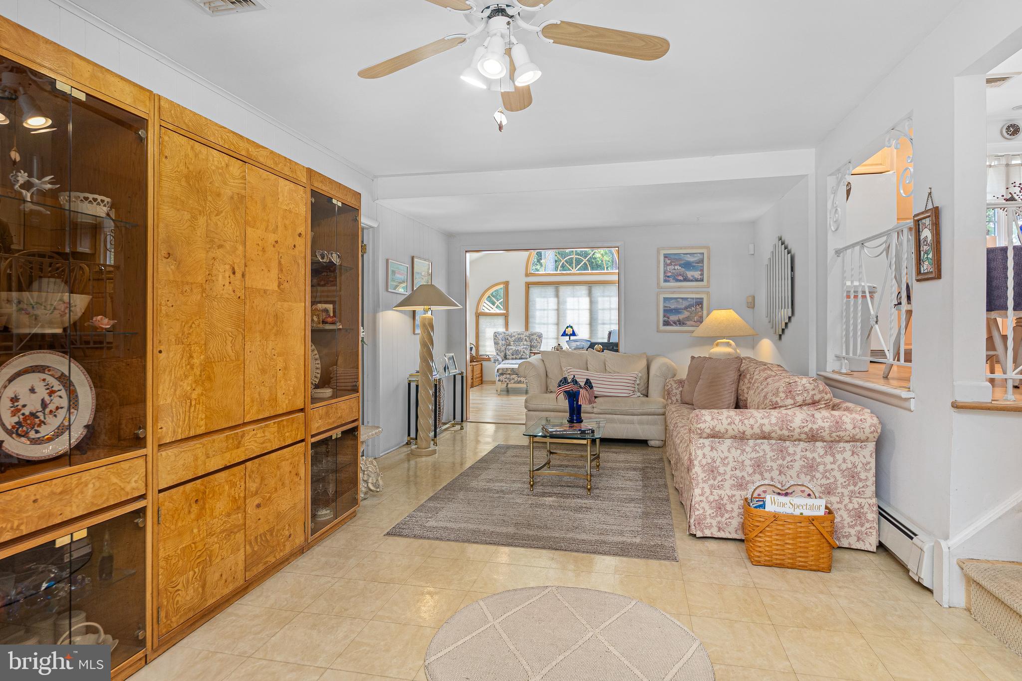 573 HAMMOND DRIVE