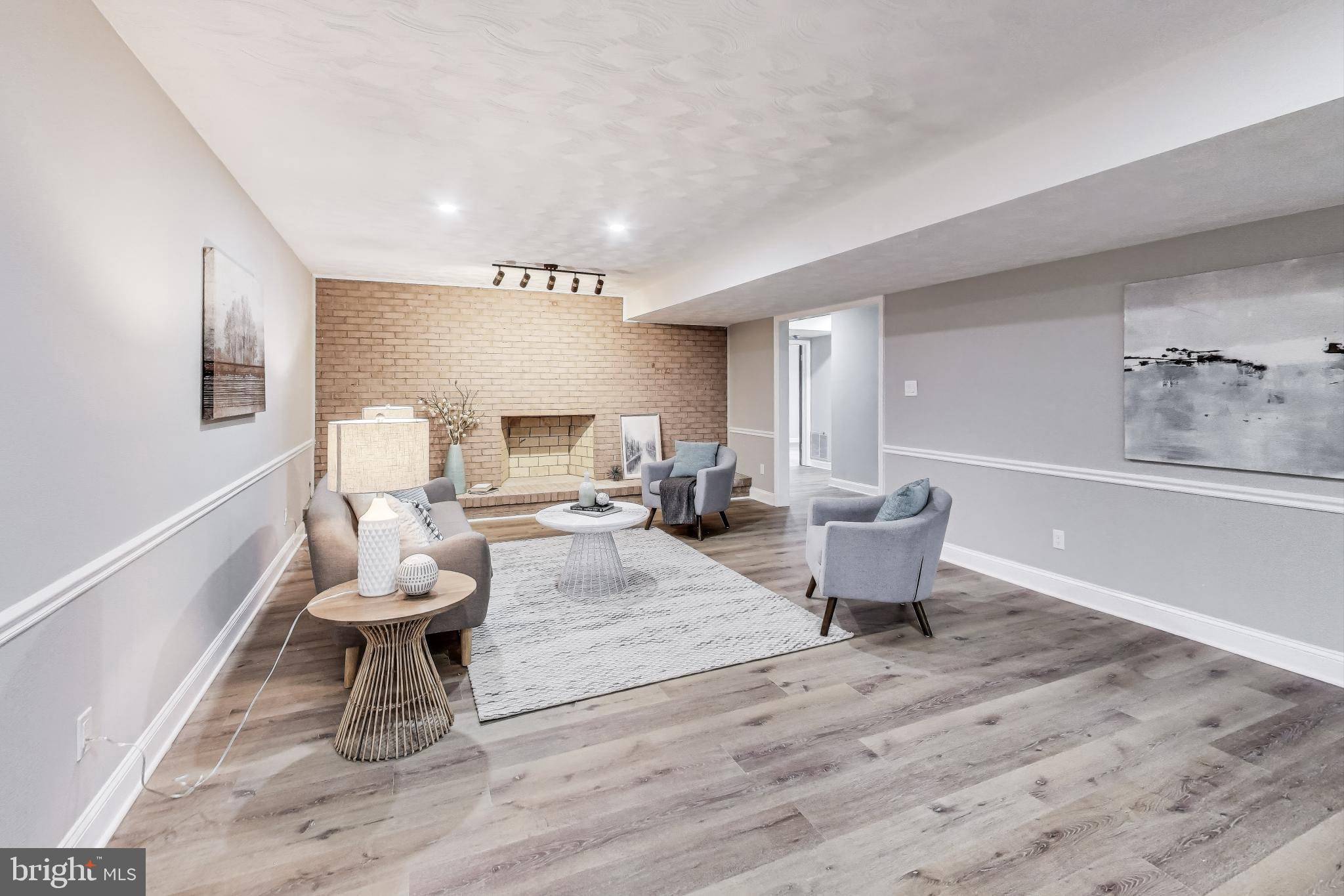 KENWOOD PARK - Residential