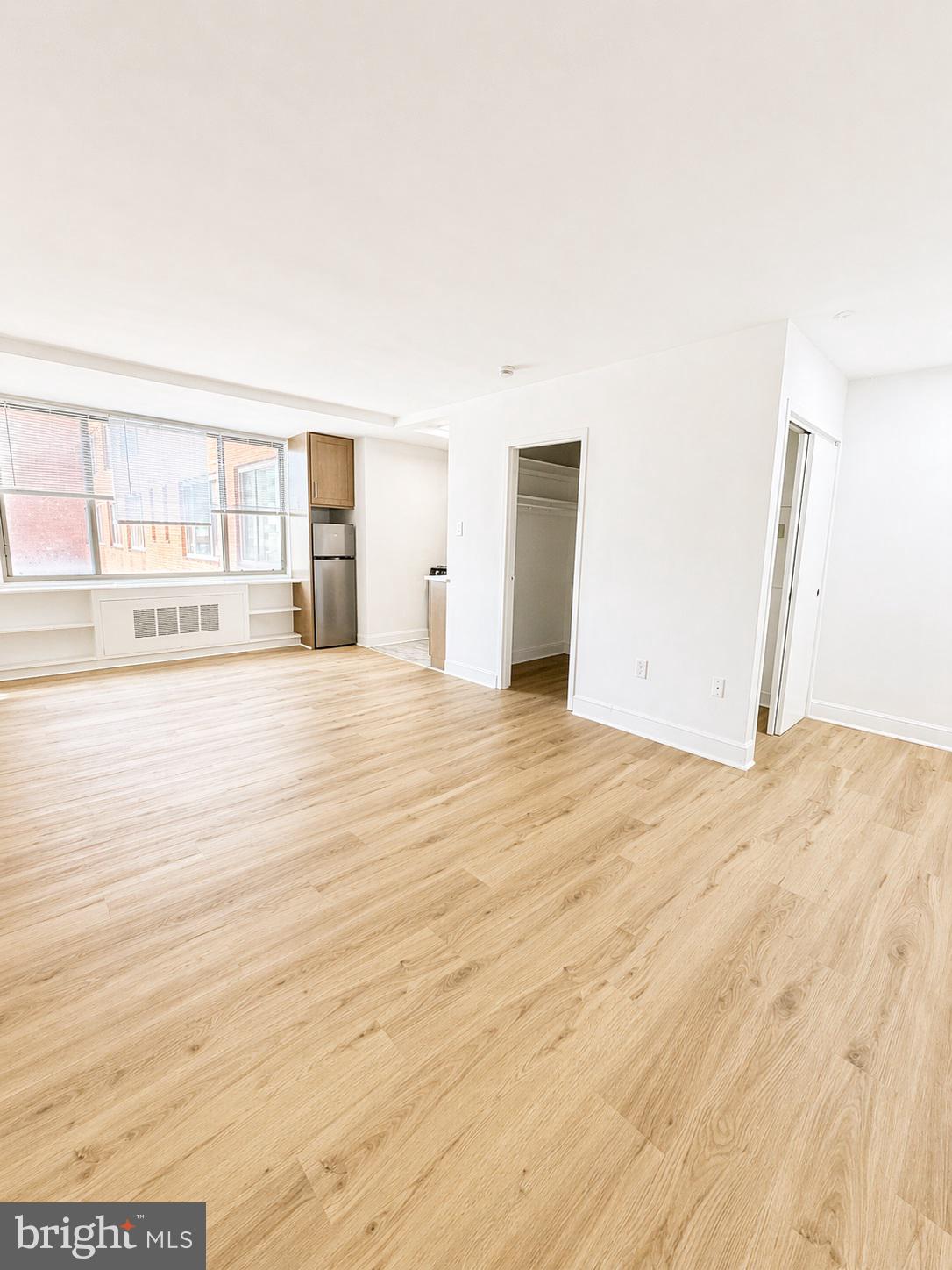 RIVER PLACE NORTH - Residential