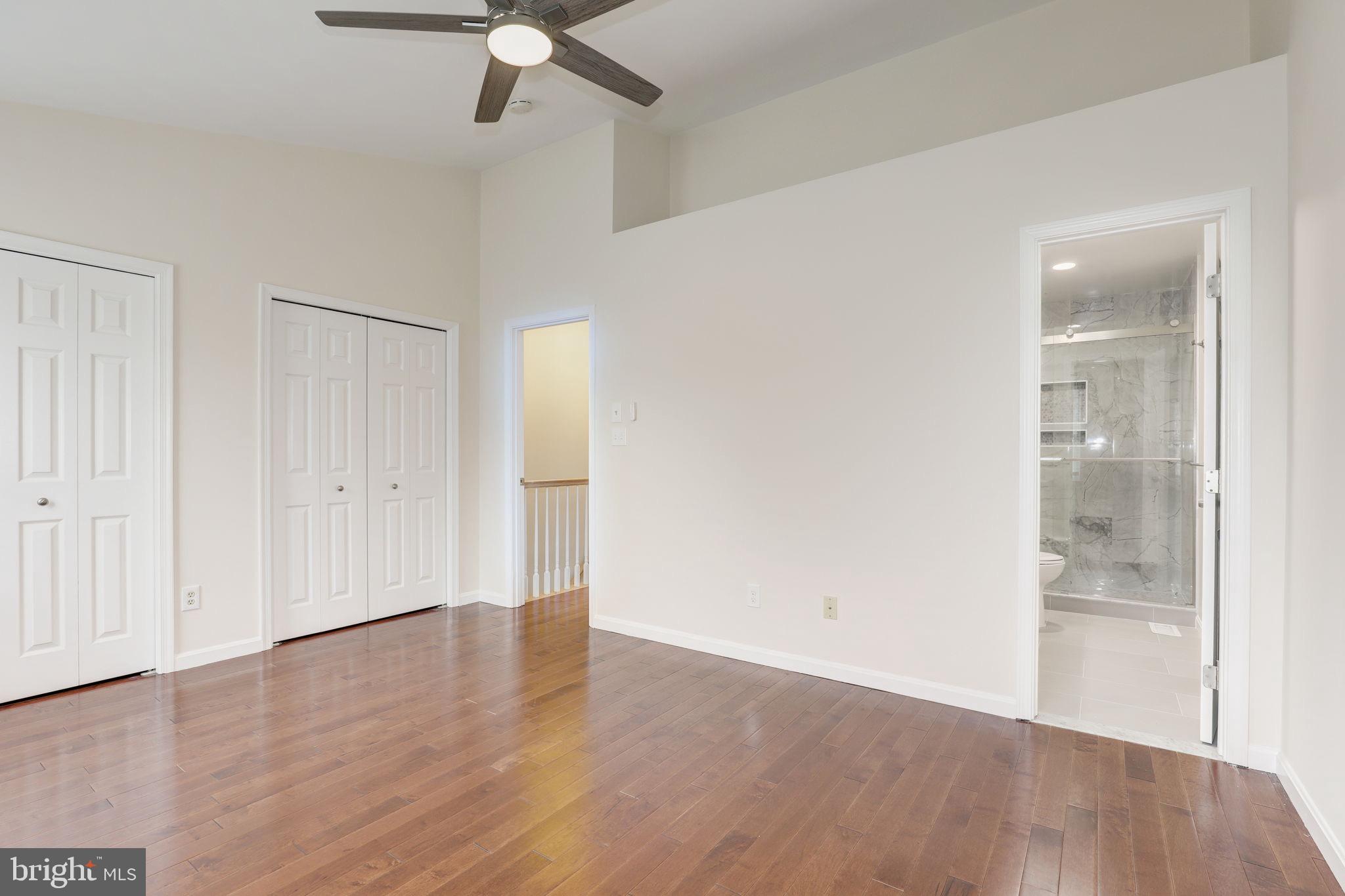 HOLLY POINTE - Residential Lease