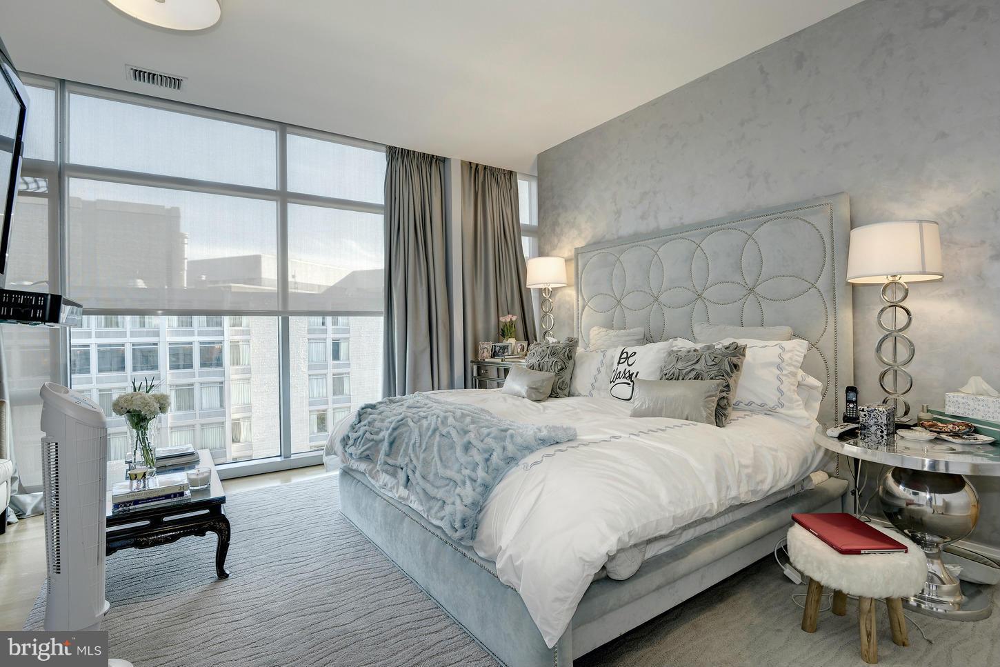 WEST END - Residential
