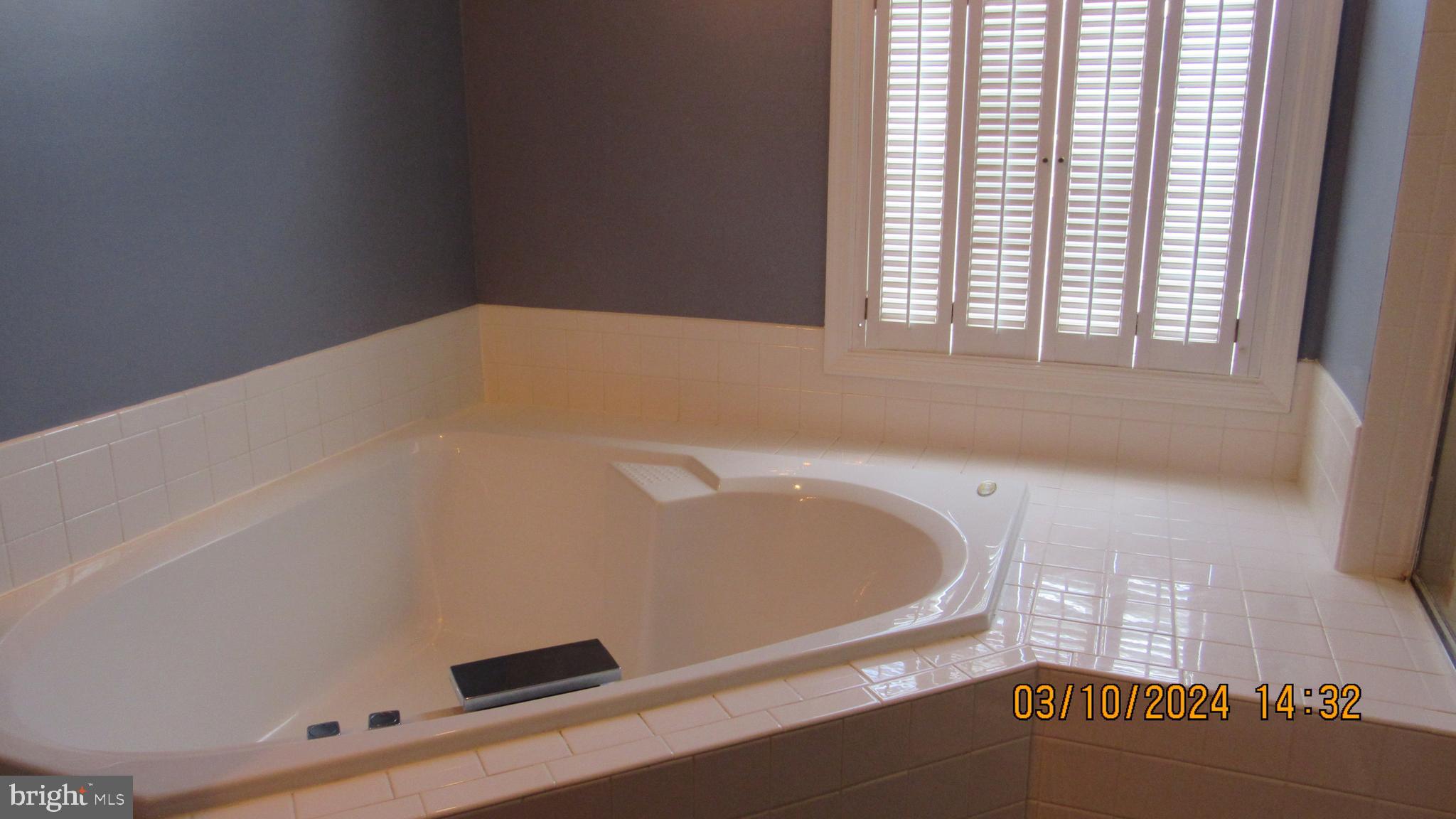 IRWINS CHOICE - Residential