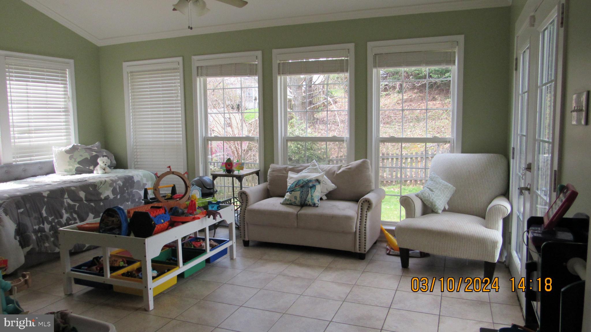 IRWINS CHOICE - Residential