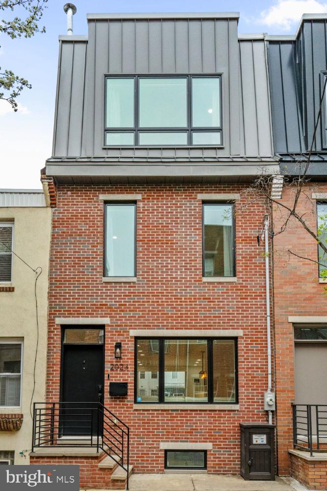 GRADUATE HOSPITAL - Residential