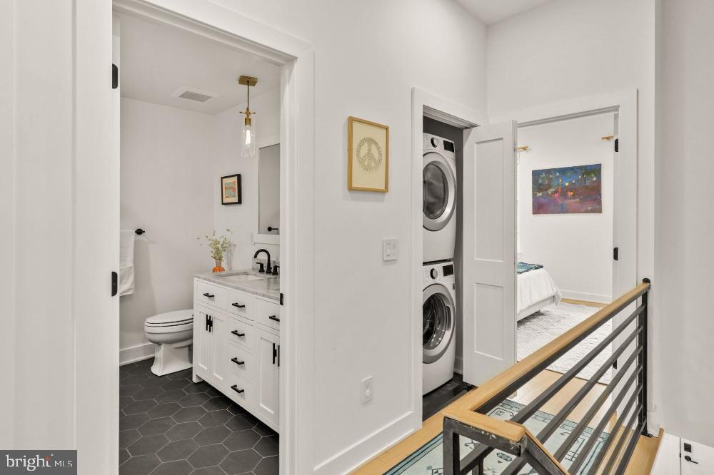 GRADUATE HOSPITAL - Residential