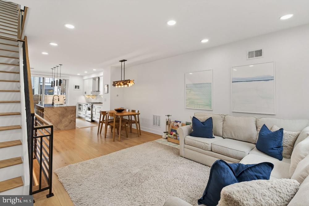 GRADUATE HOSPITAL - Residential