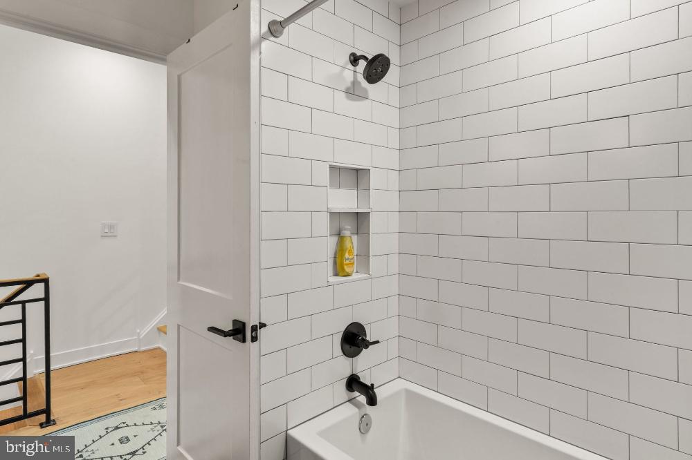 GRADUATE HOSPITAL - Residential