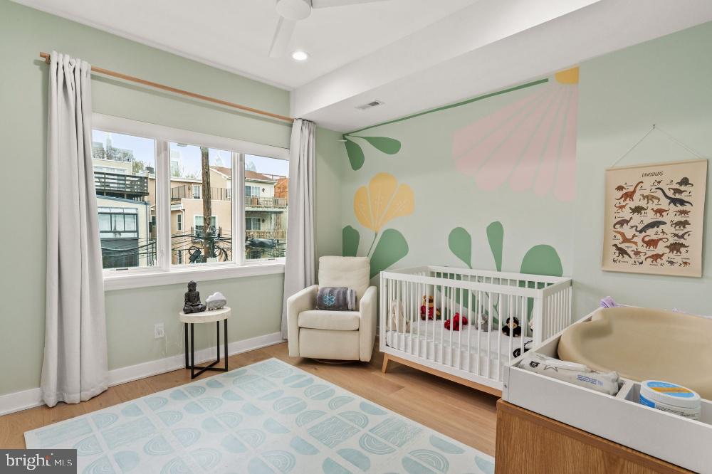 GRADUATE HOSPITAL - Residential