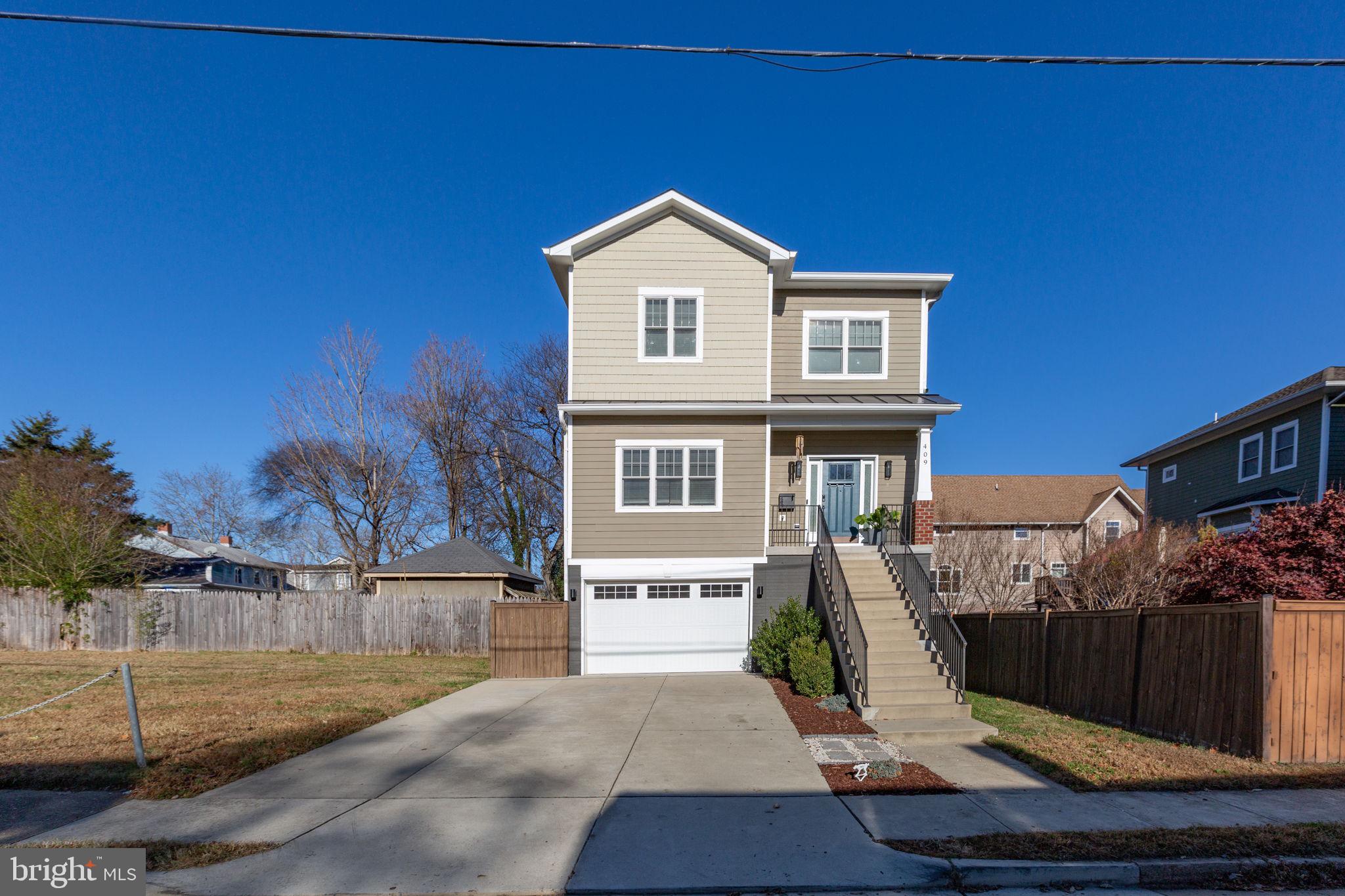 DOWNTOWN FREDERICKSBURG - Residential