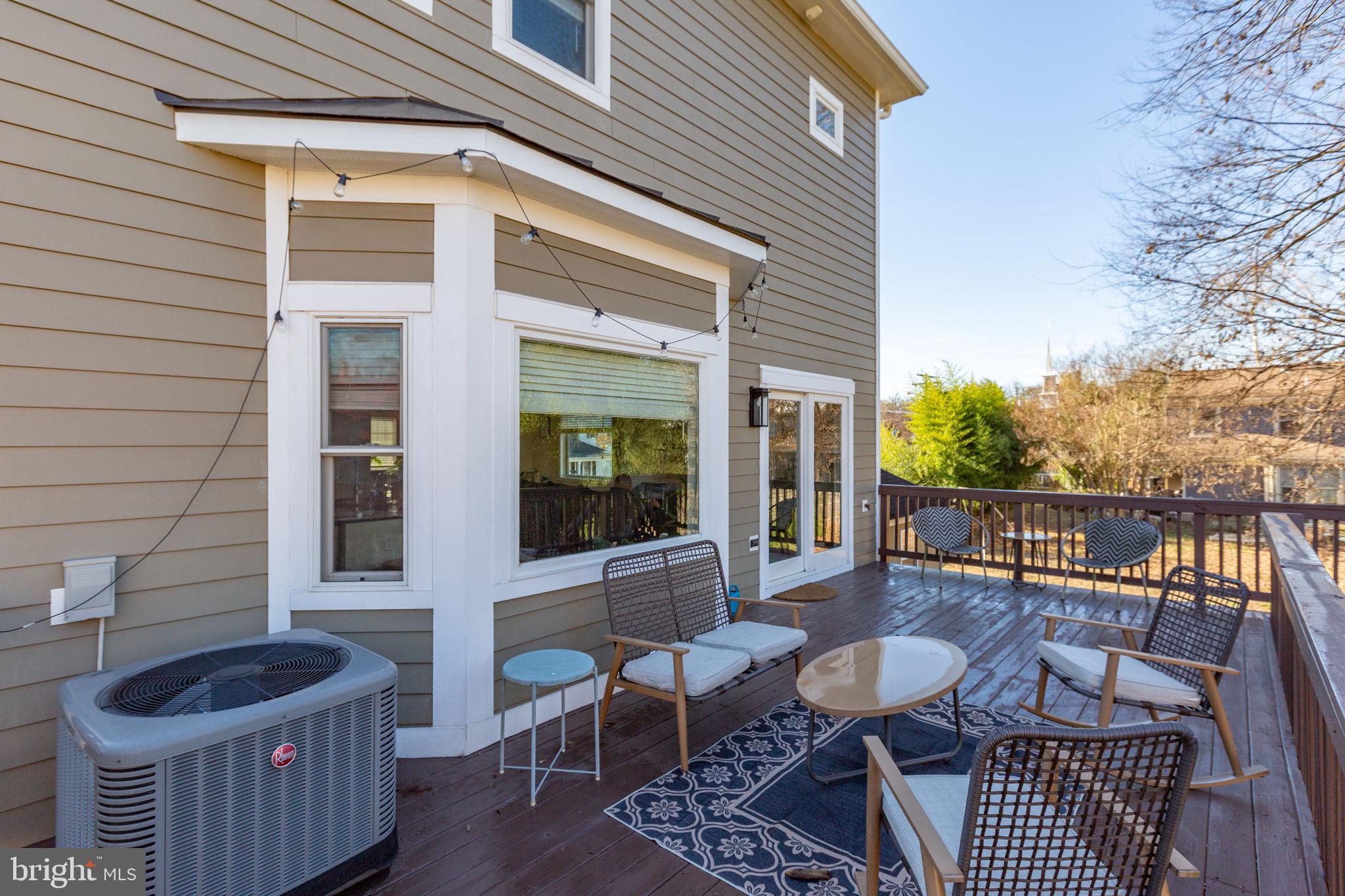 DOWNTOWN FREDERICKSBURG - Residential