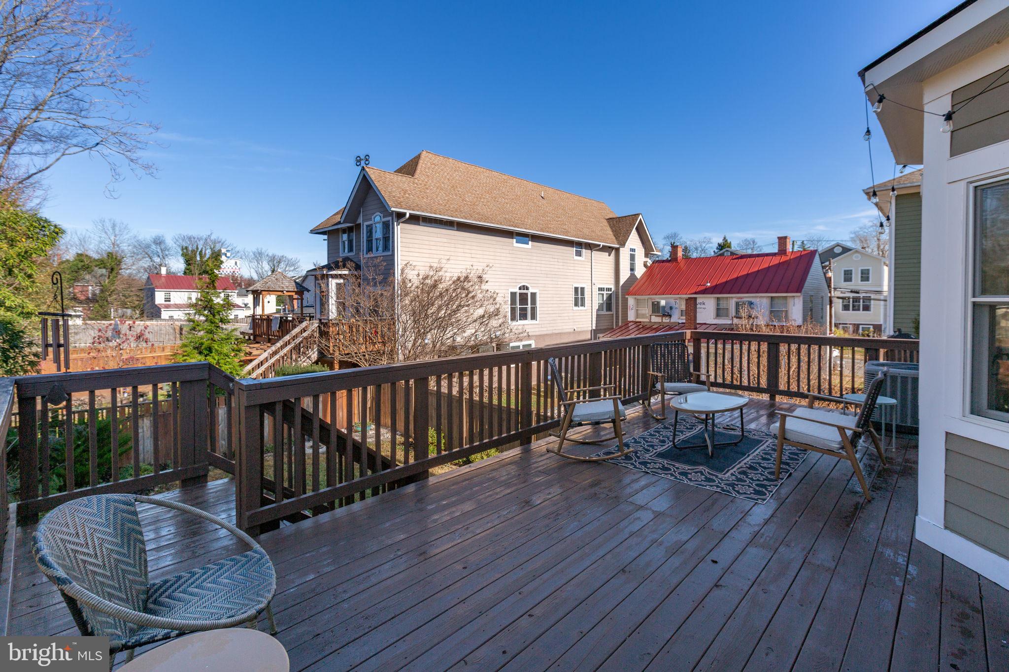 DOWNTOWN FREDERICKSBURG - Residential