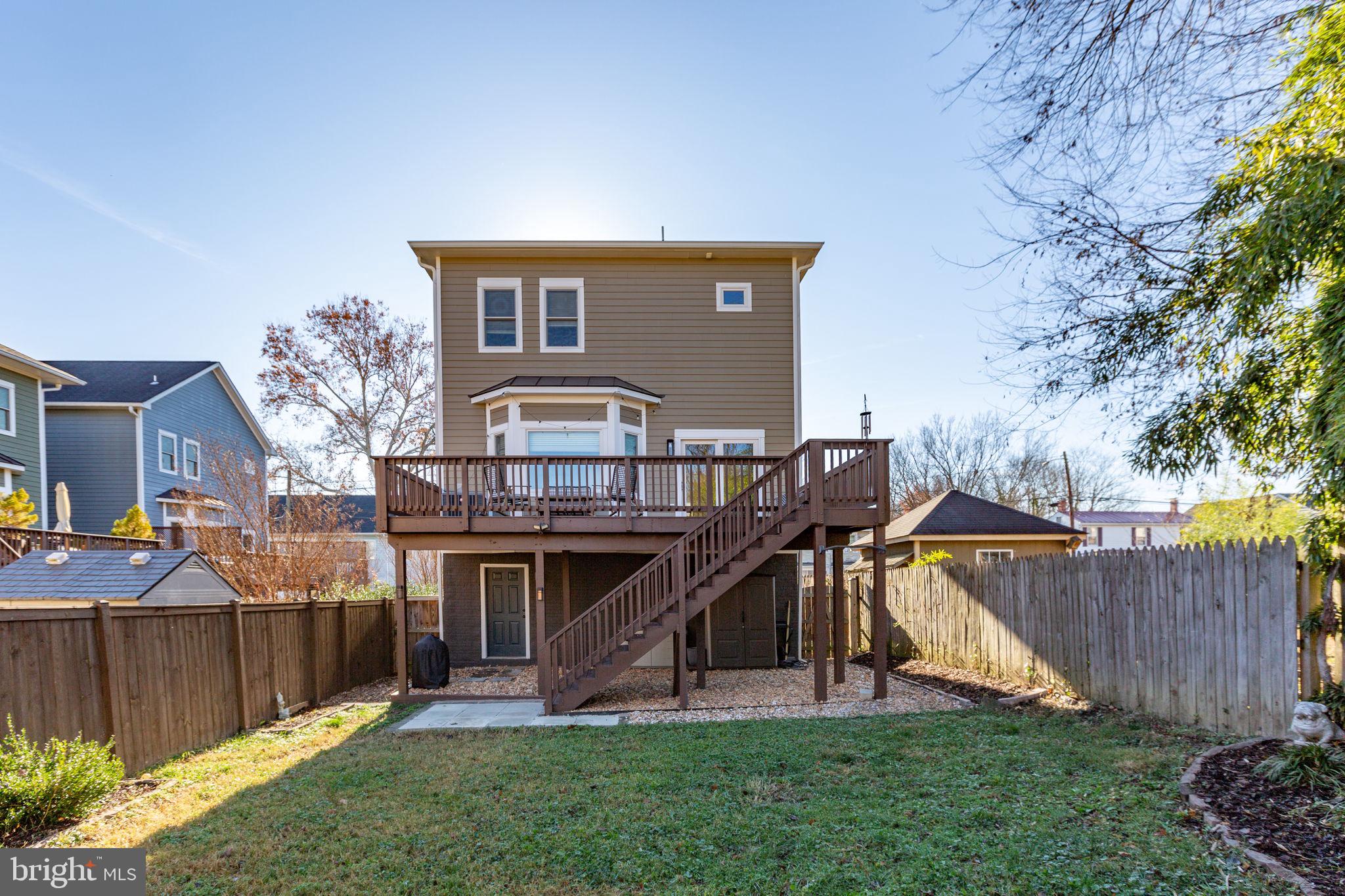 DOWNTOWN FREDERICKSBURG - Residential