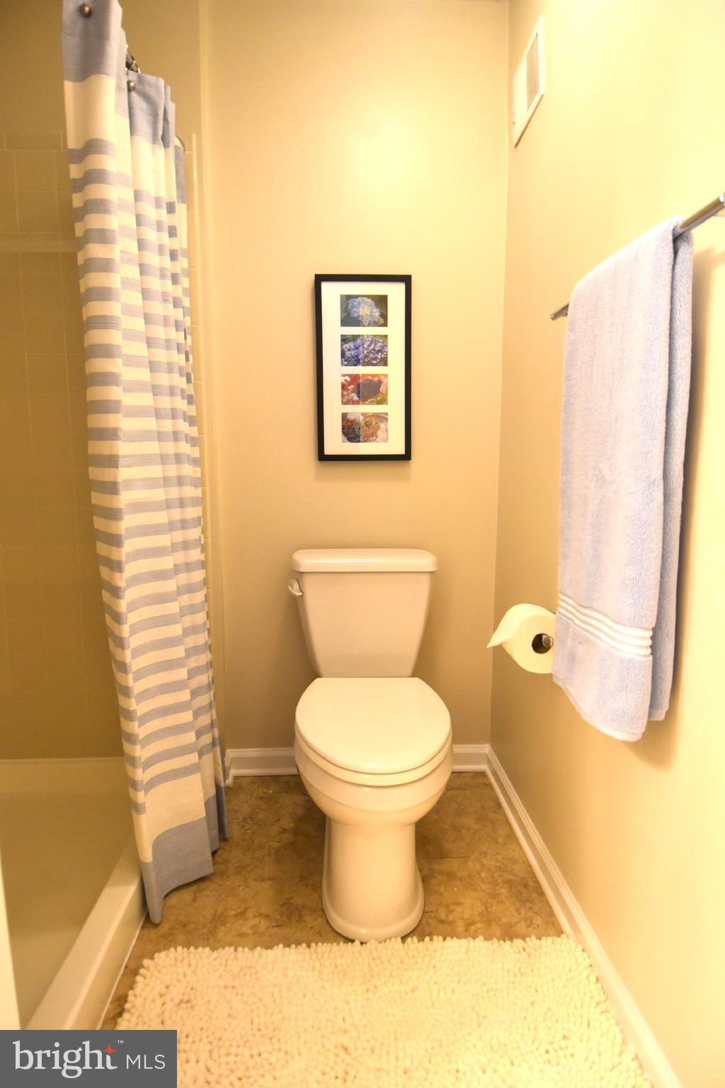 POTOMAC FAIRWAYS - Residential