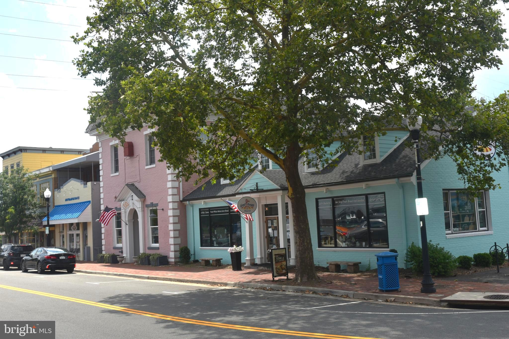 POTOMAC FAIRWAYS - Residential