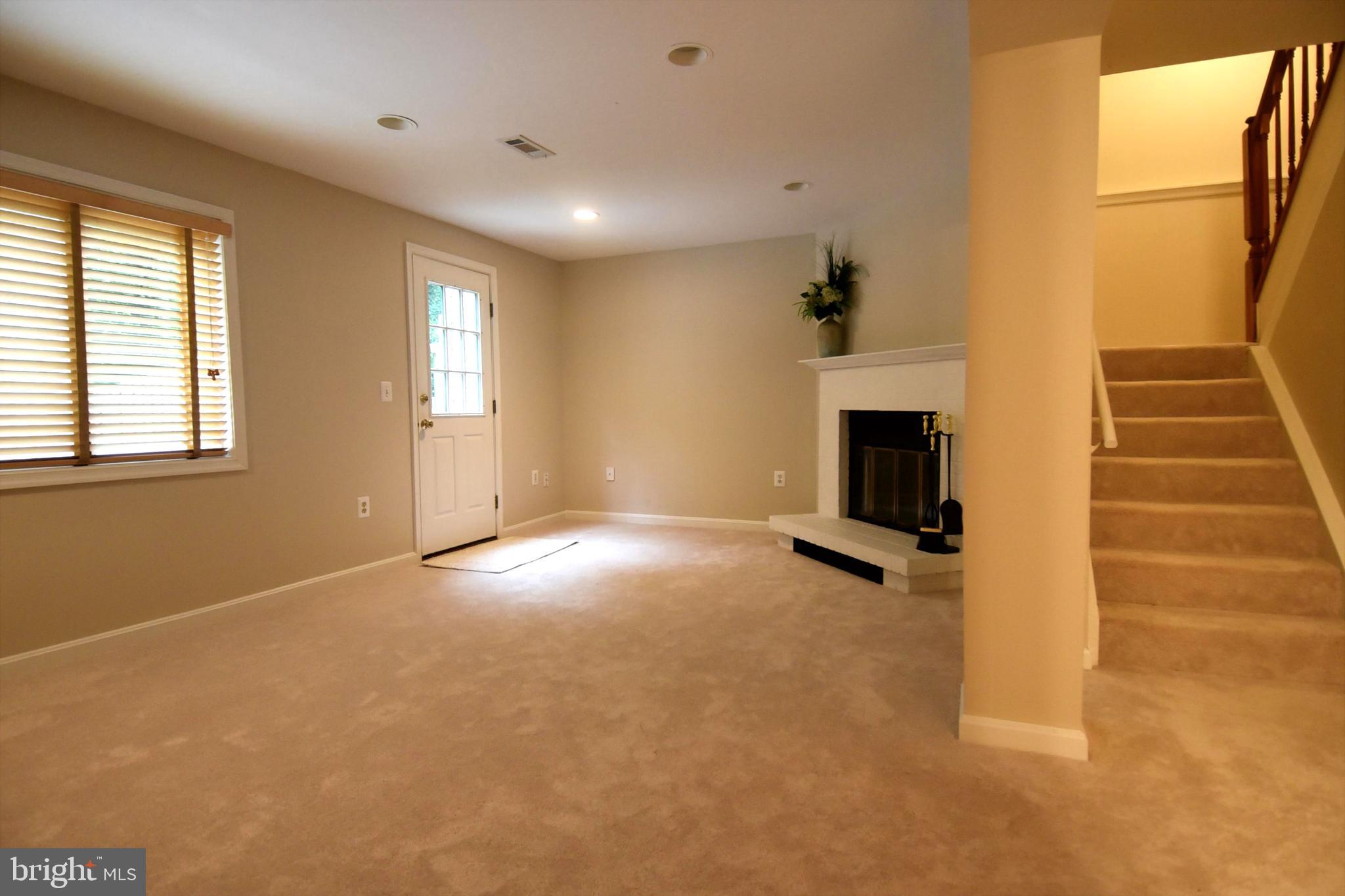 POTOMAC FAIRWAYS - Residential